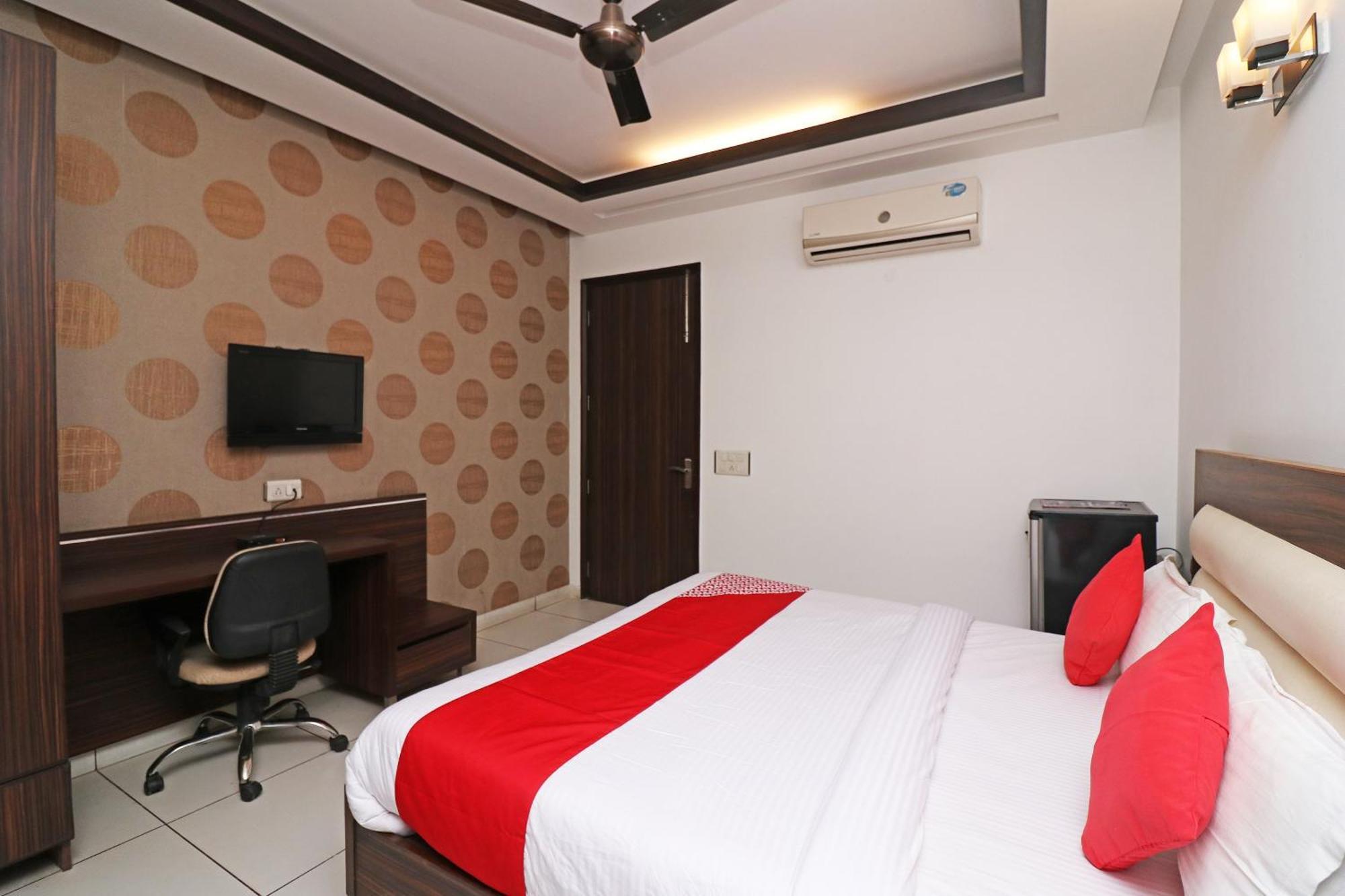 Wonderland Near Aravali Biodiversity Park Hotel Gurgaon