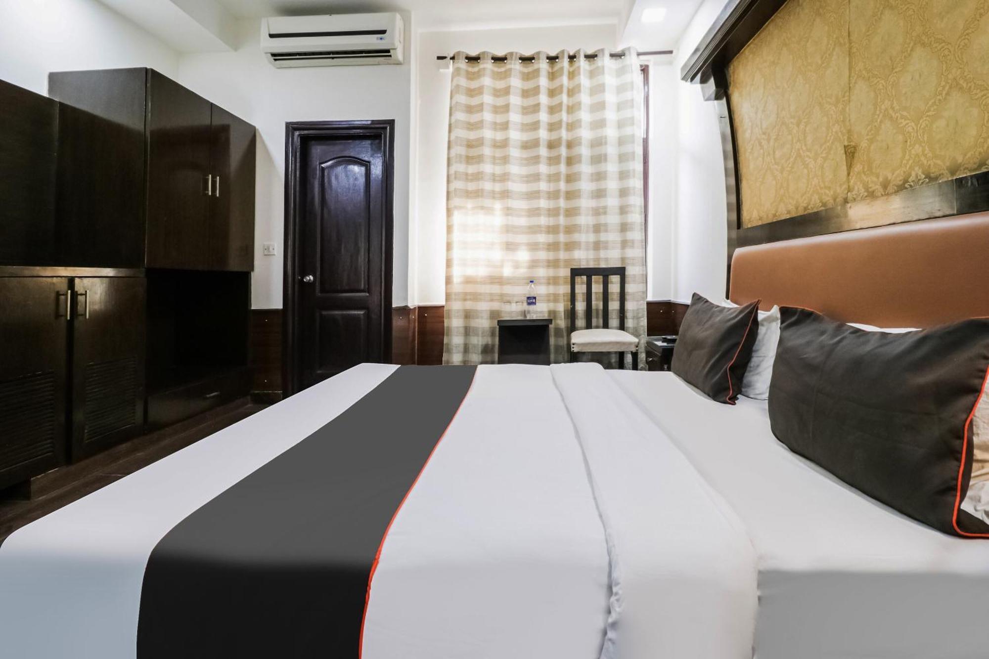 Collection O Radiant Hotel Gurgaon