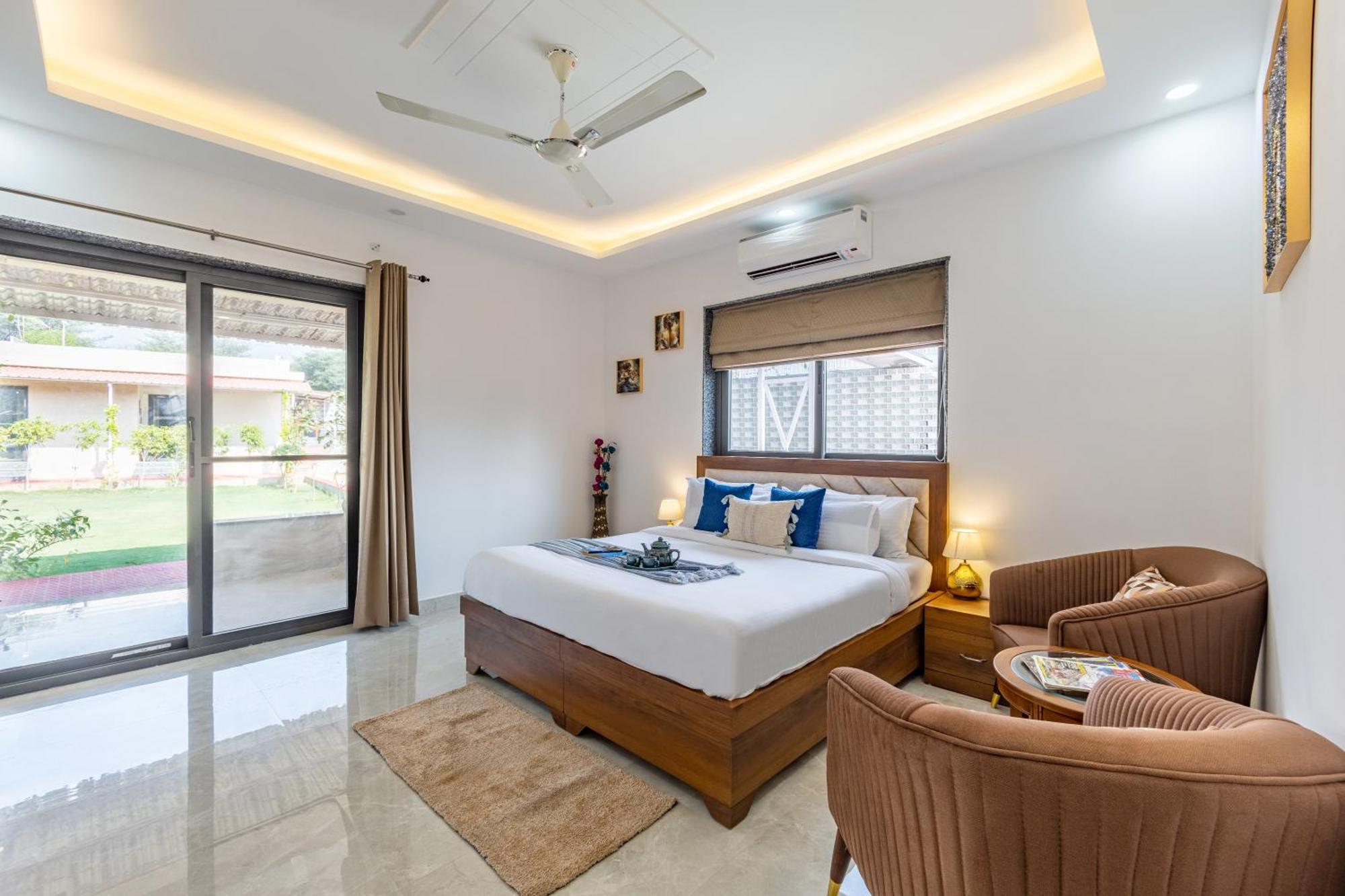 Elivaas 5 Bhk With Pvt Pool & Garden - Zenora Villa Gurgaon
