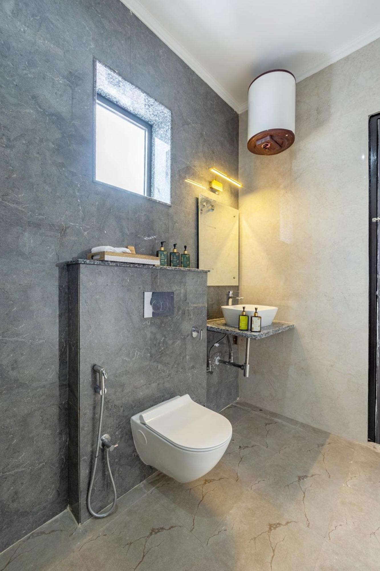Elivaas 5 Bhk With Pvt Pool & Garden - Zenora