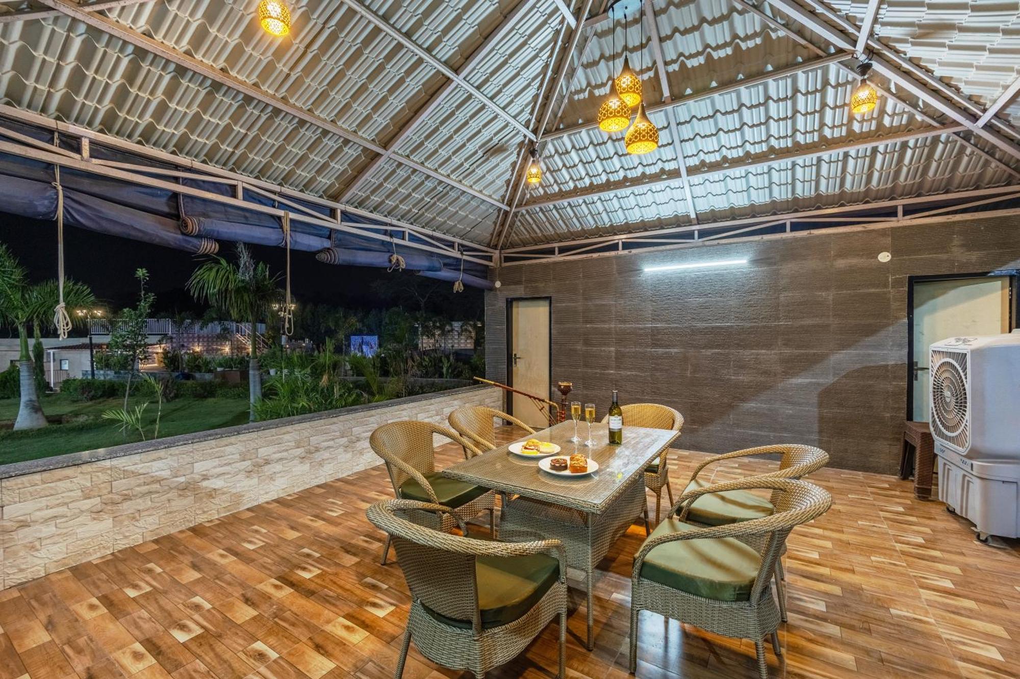 Elivaas 5 Bhk With Pvt Pool & Garden - Zenora Villa Gurgaon