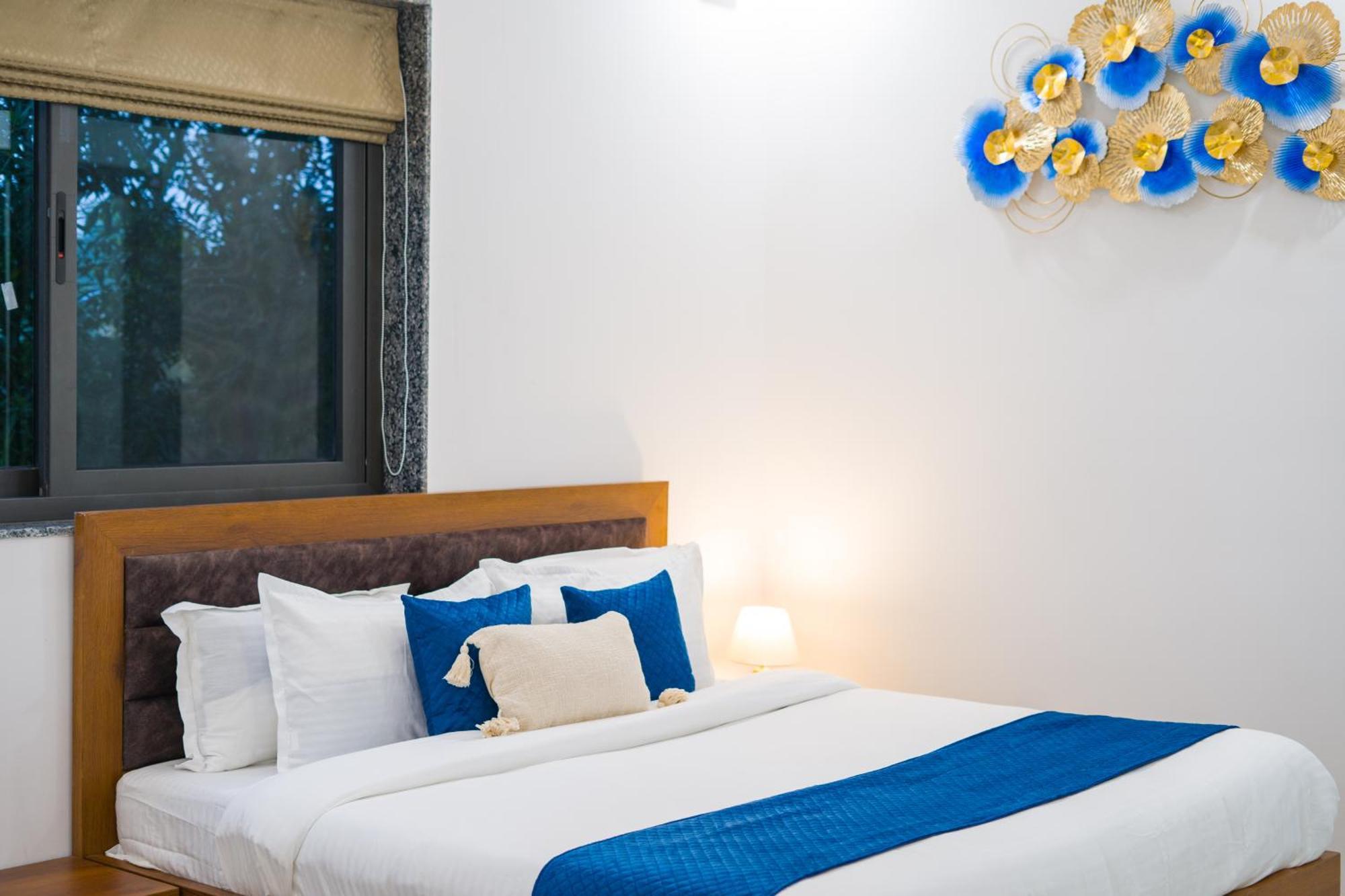Villa Elivaas 5 Bhk With Pvt Pool & Garden - Zenora Gurgaon