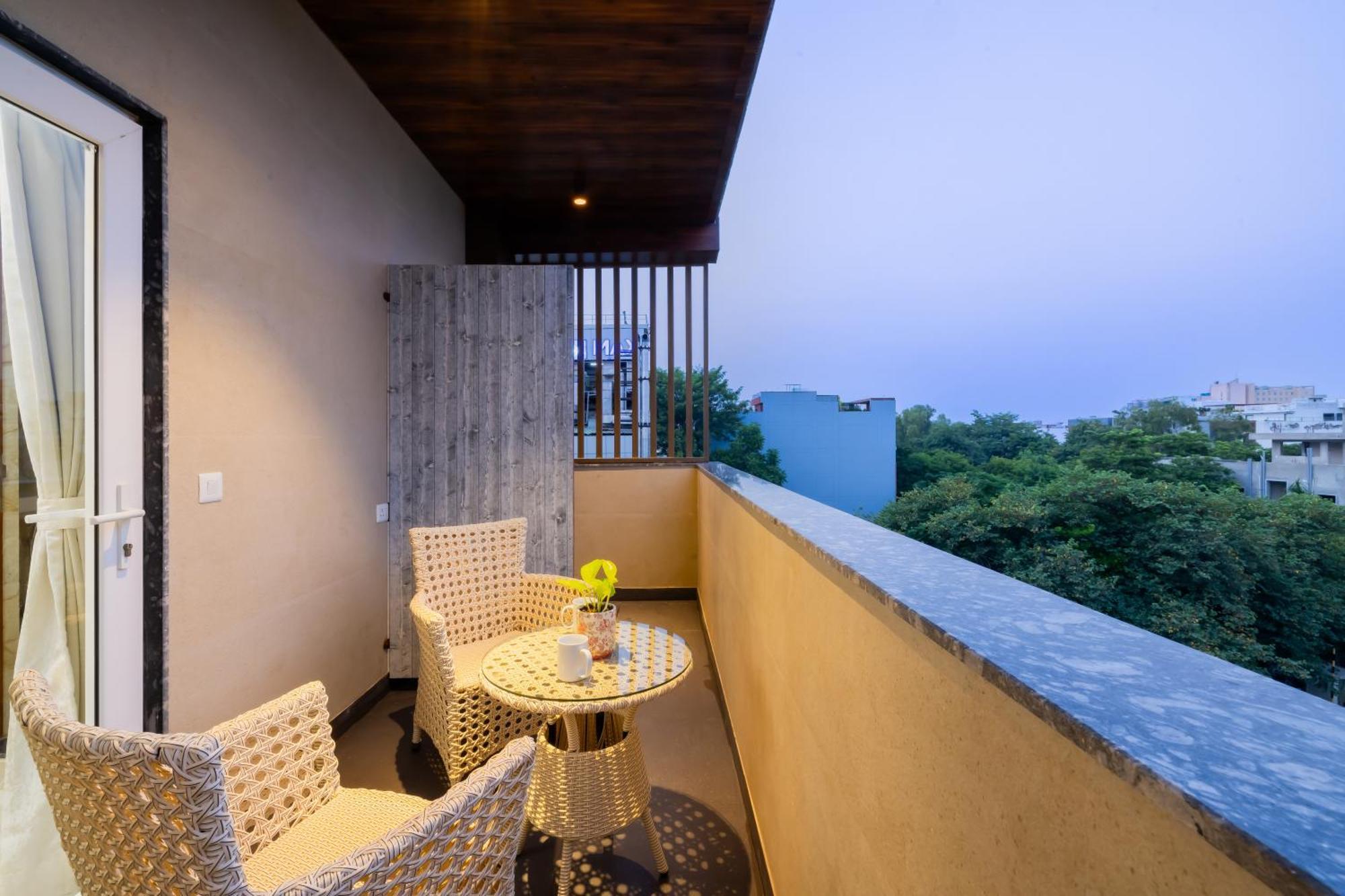 Aparthotel Kyomi Service Gurgaon