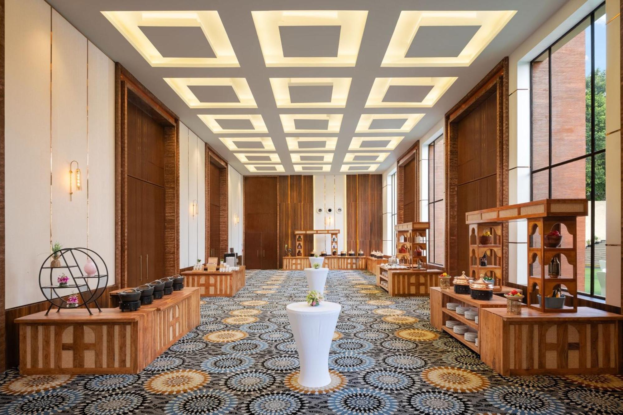 Le Meridien Gurgaon, Delhi Ncr Hotel 5*
