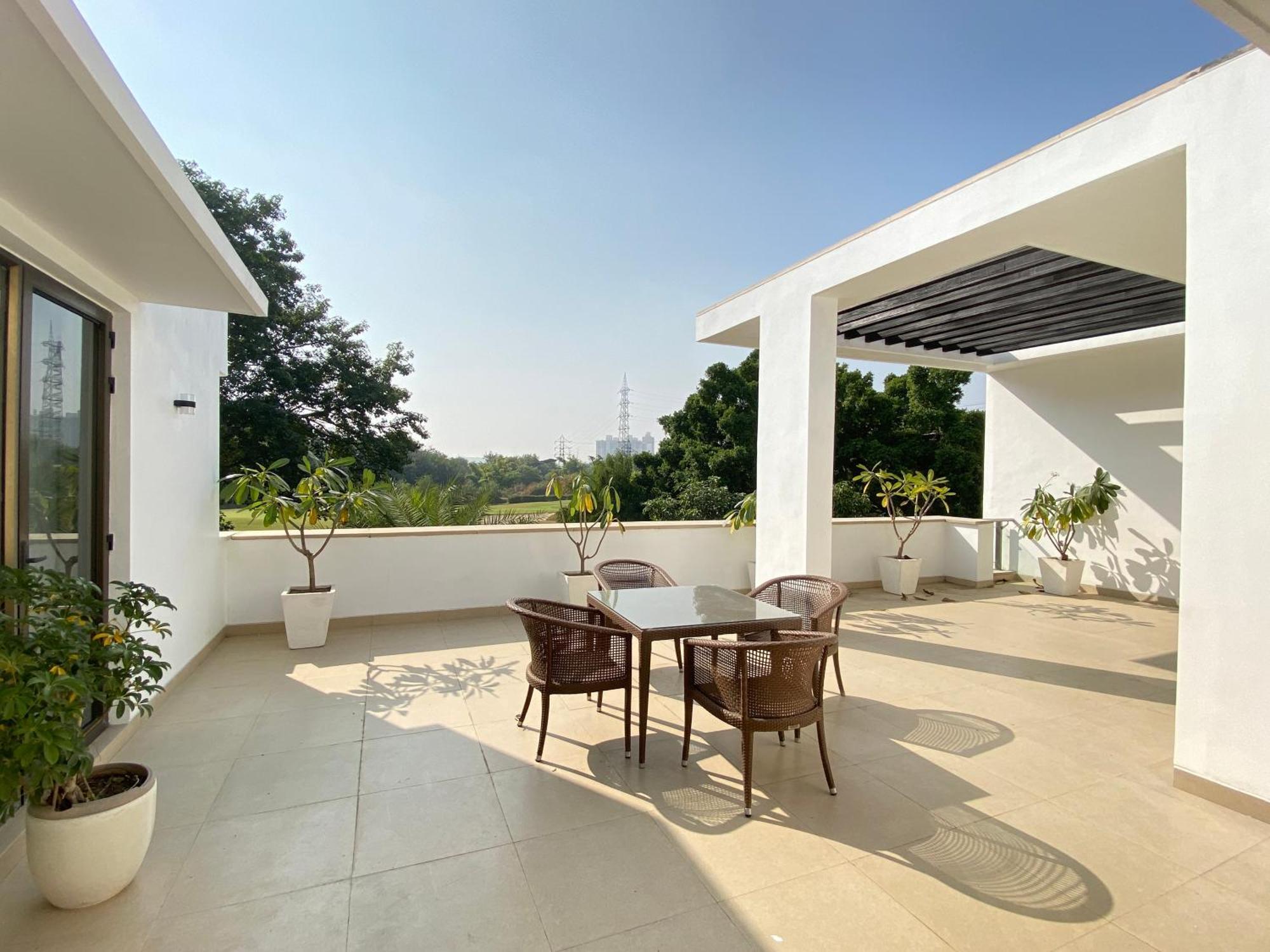 Resort Karma Lakelands, Gurugram