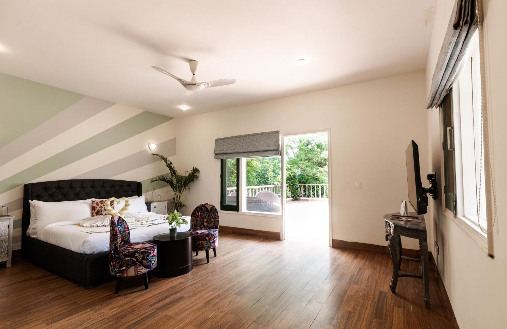Karma Lakelands, Gurugram Resort 4*