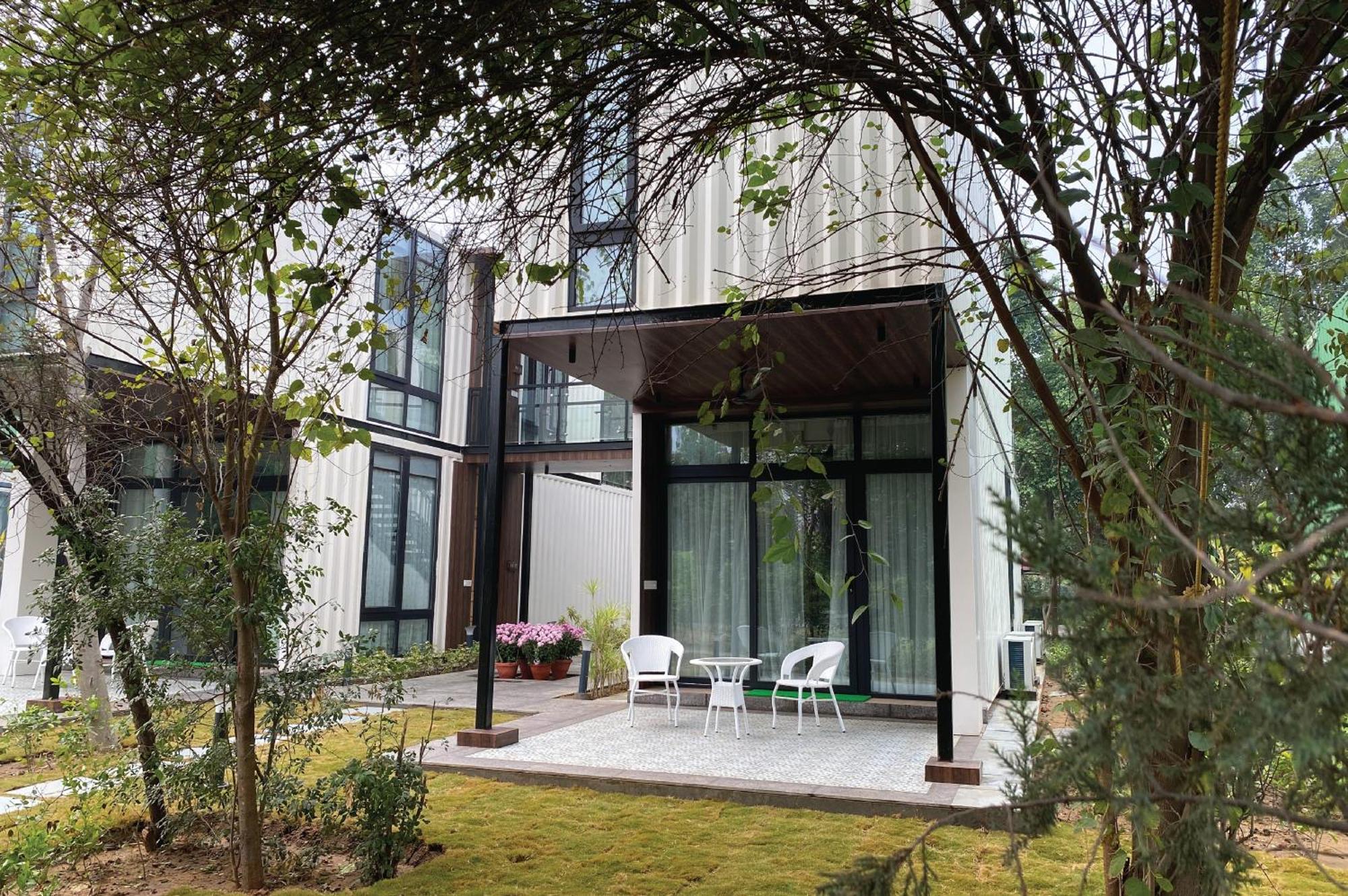 Resort Karma Lakelands, Gurugram Gurgaon