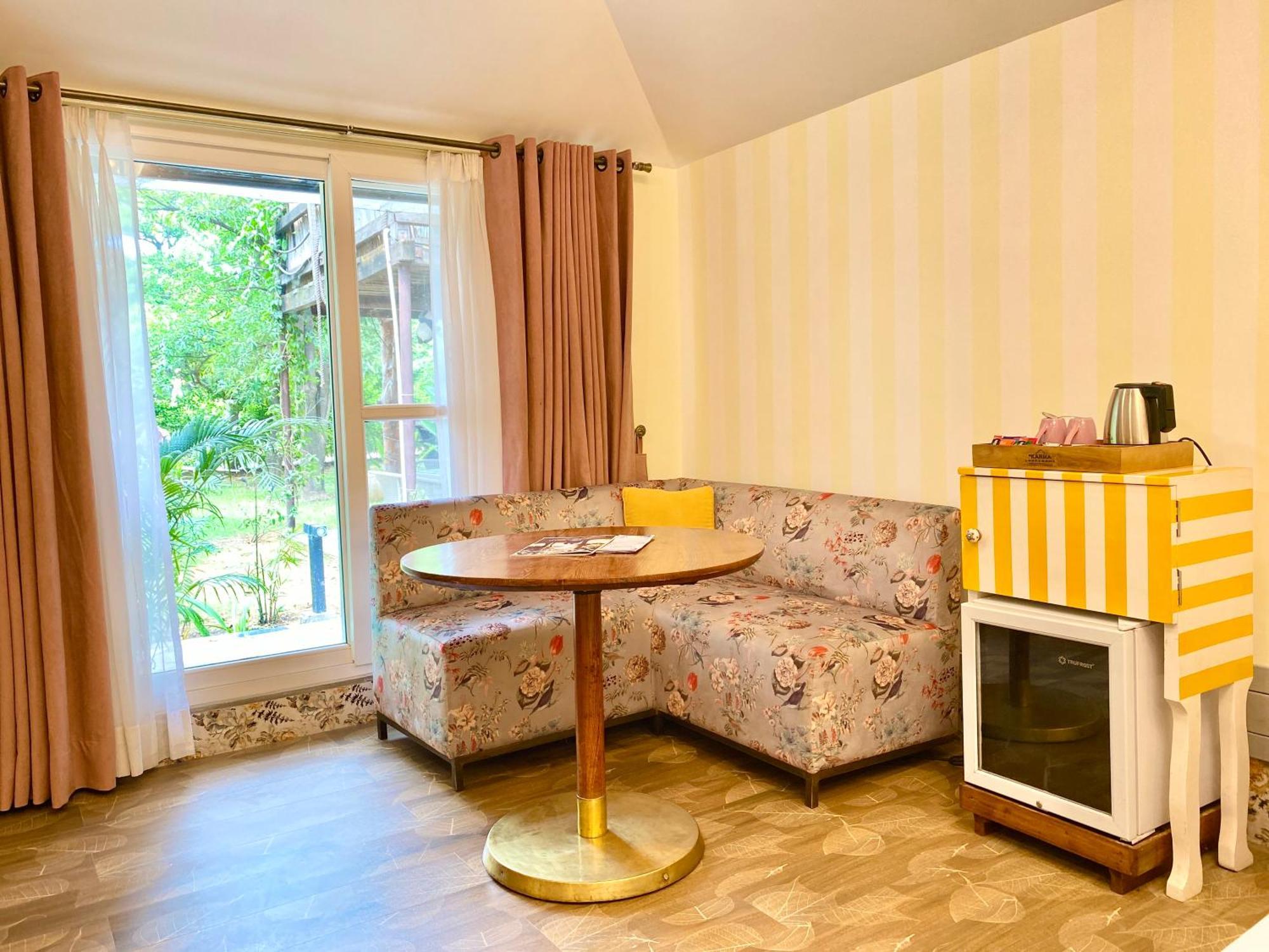 Resort Karma Lakelands, Gurugram Gurgaon