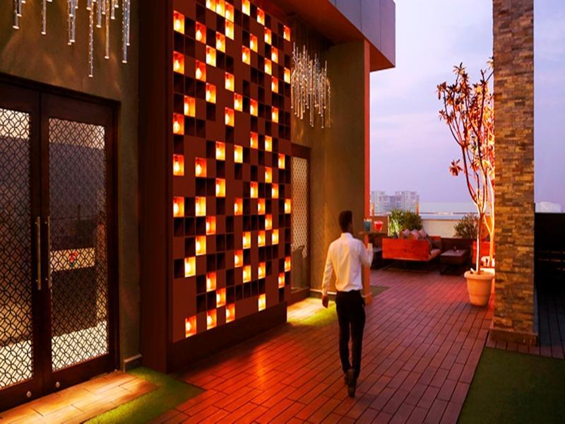 Doubletree By Hilton Gurugram Baani Square Hotel