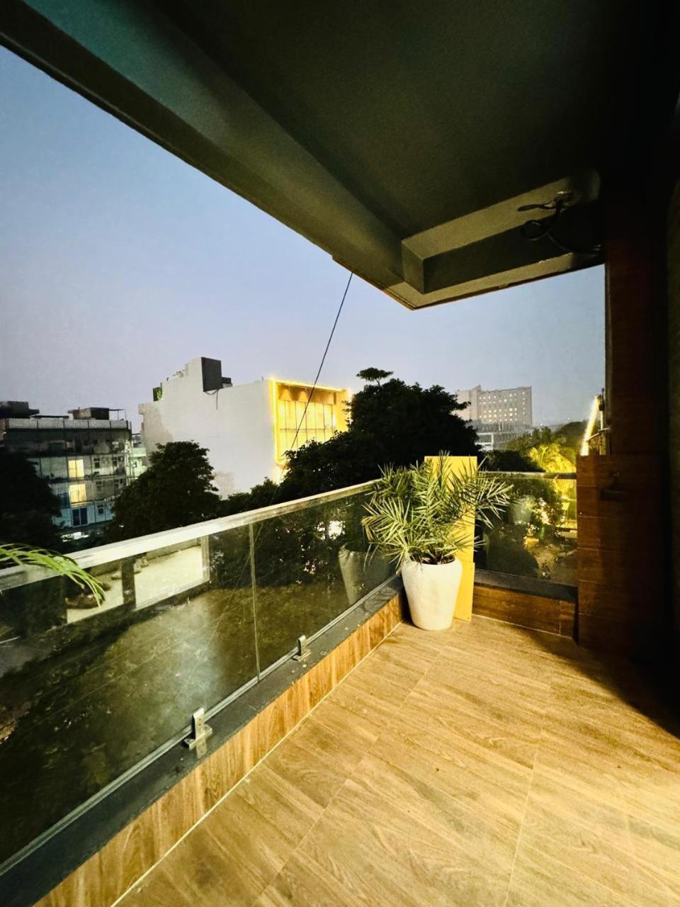 Dayal Regency, Shushant Lok Sector 29, Near Fortis Hospital Gurgaon