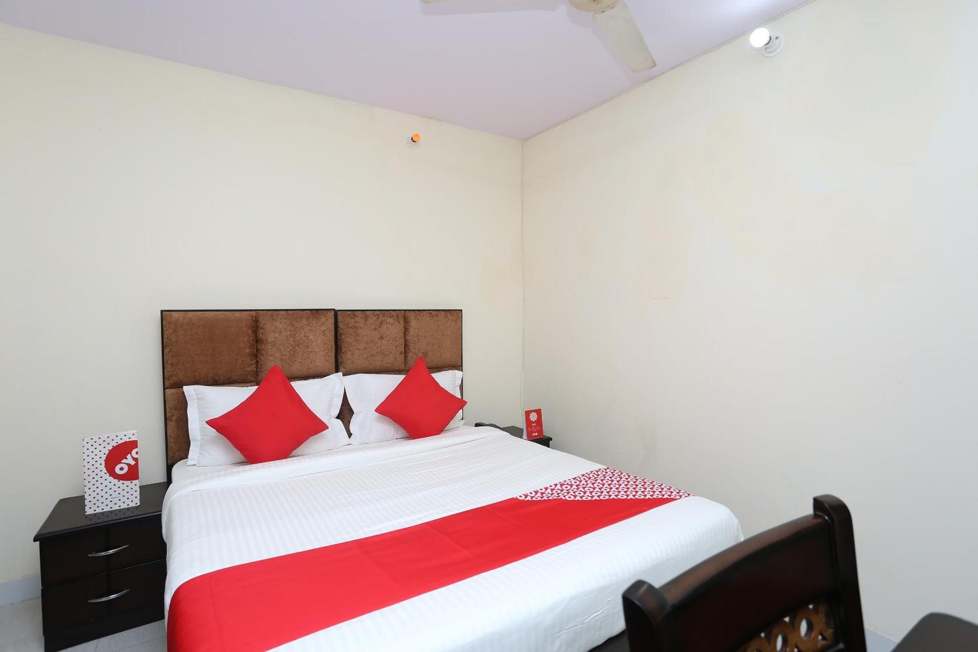 Hotel O Awesome Near Appu Ghar 3*