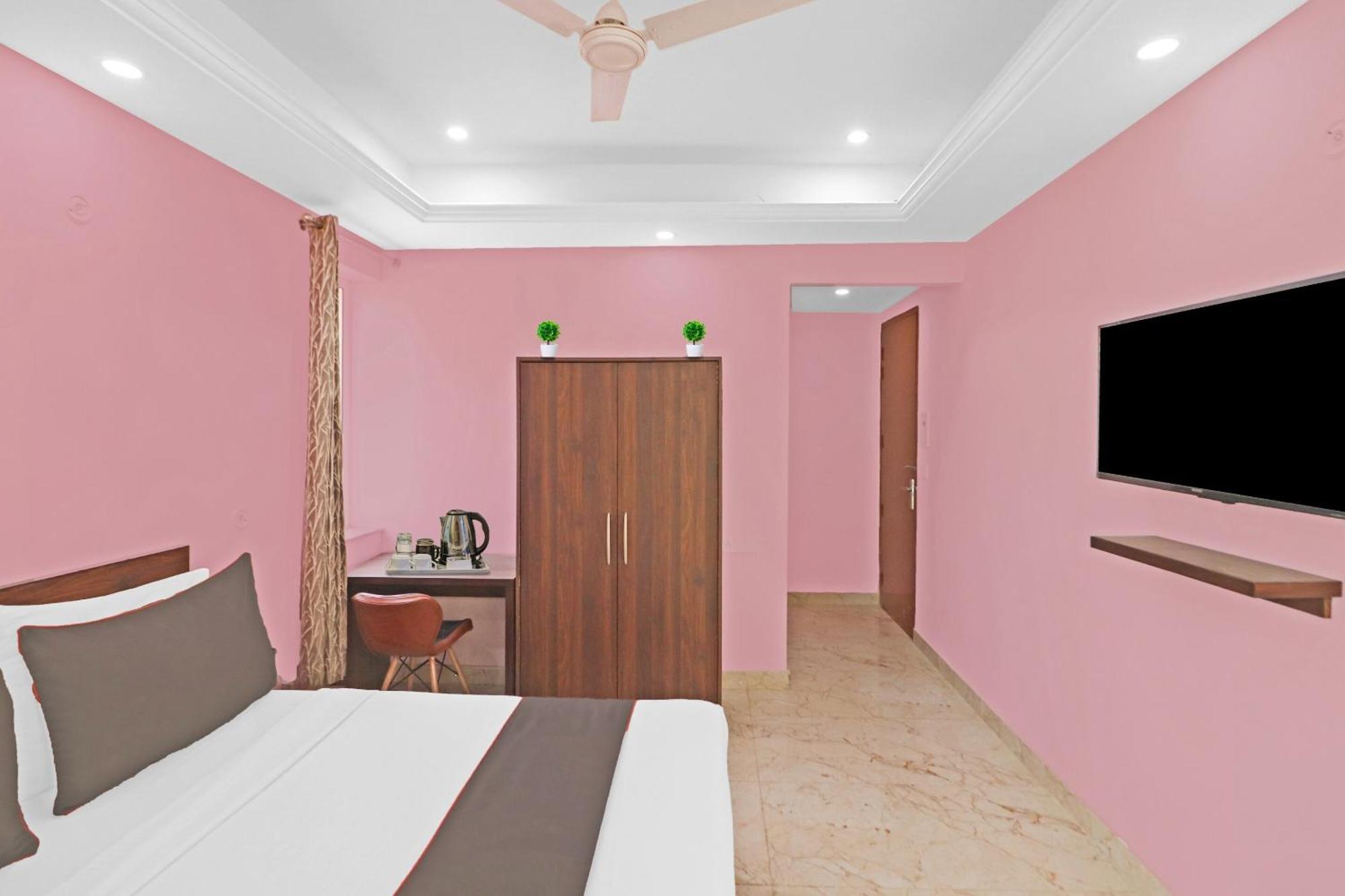 Collection O Parth & Sargam Residency 3* Gurgaon