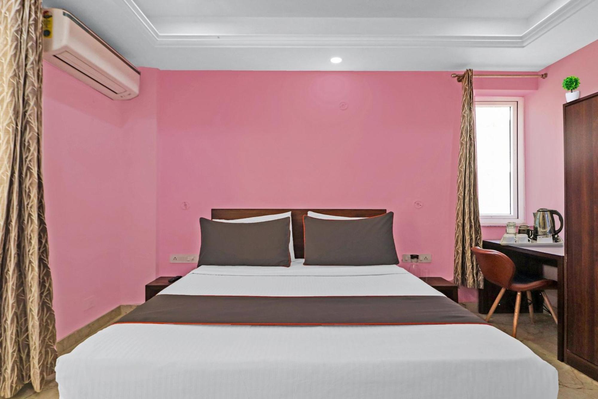 Collection O Parth & Sargam Residency 3*