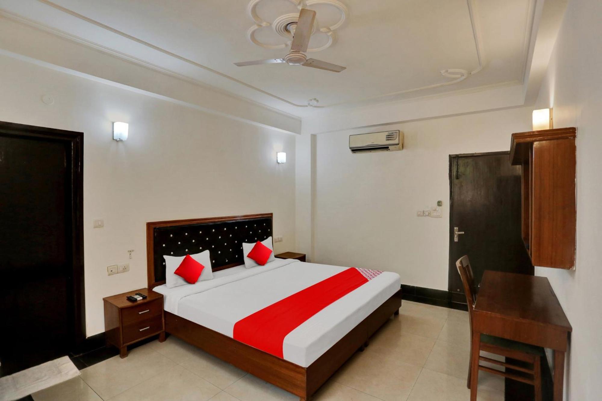 Hotel Hotel O Jmd Residency