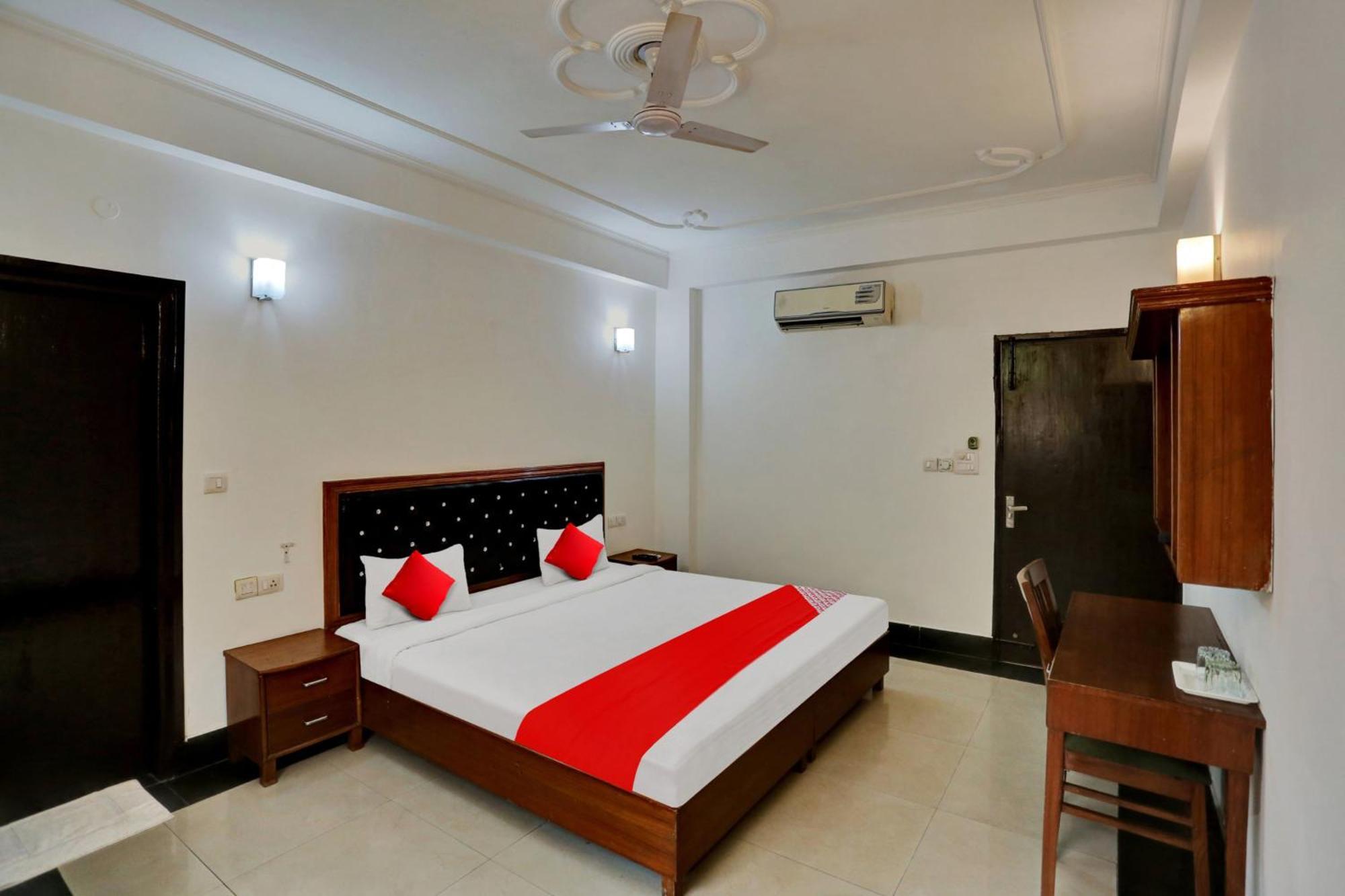 Hotel Hotel O Jmd Residency Gurgaon