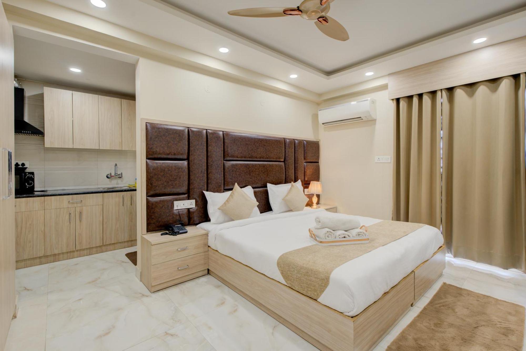 Apartment The Paras Serviced *