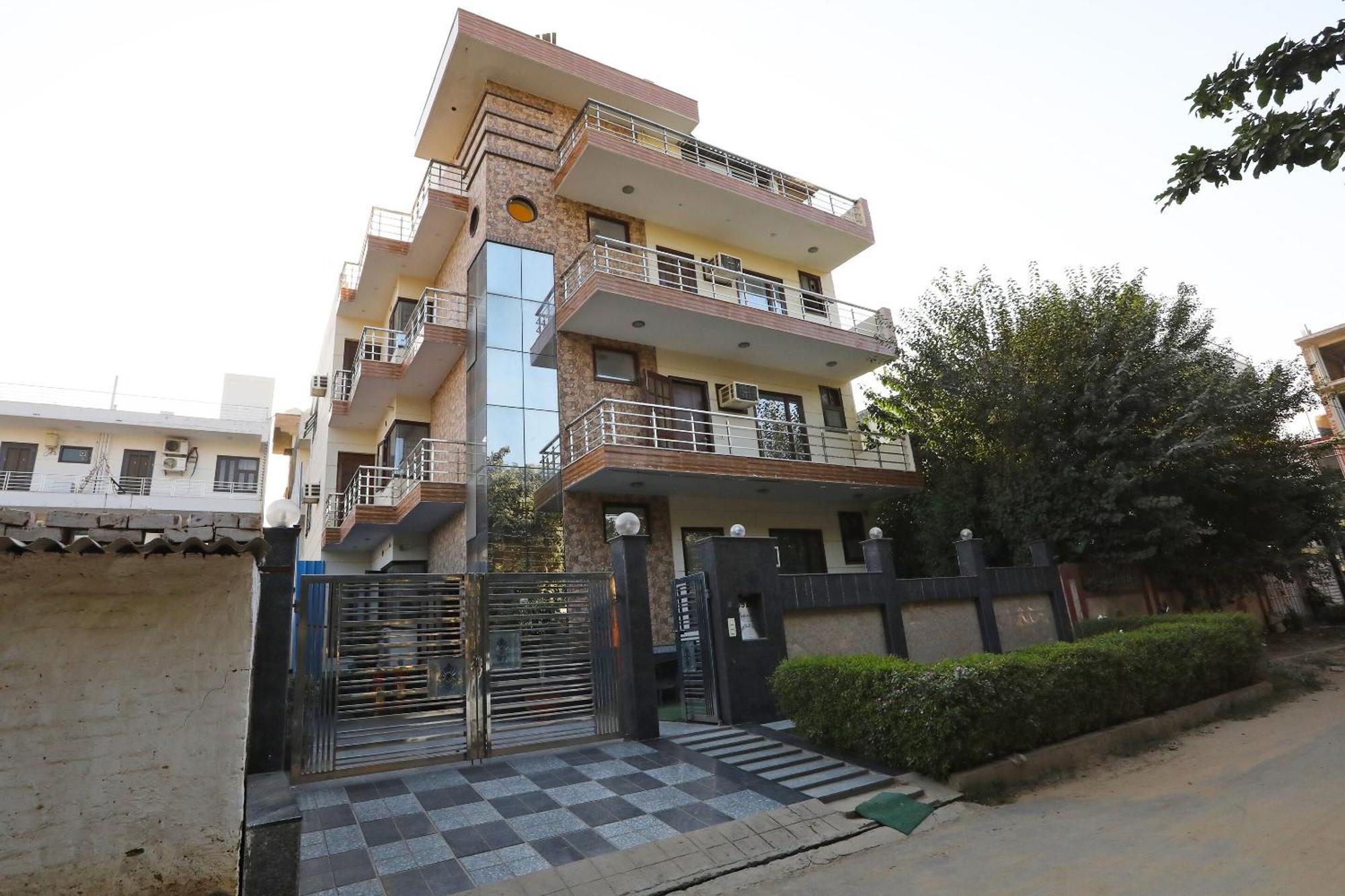 O Red Flag Residency 3* Gurgaon