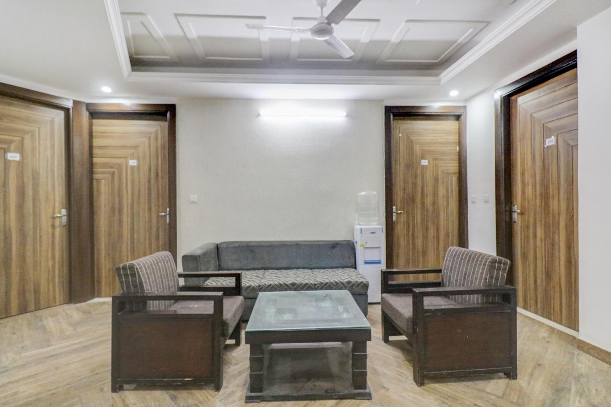 O Star Key Residency Hotel