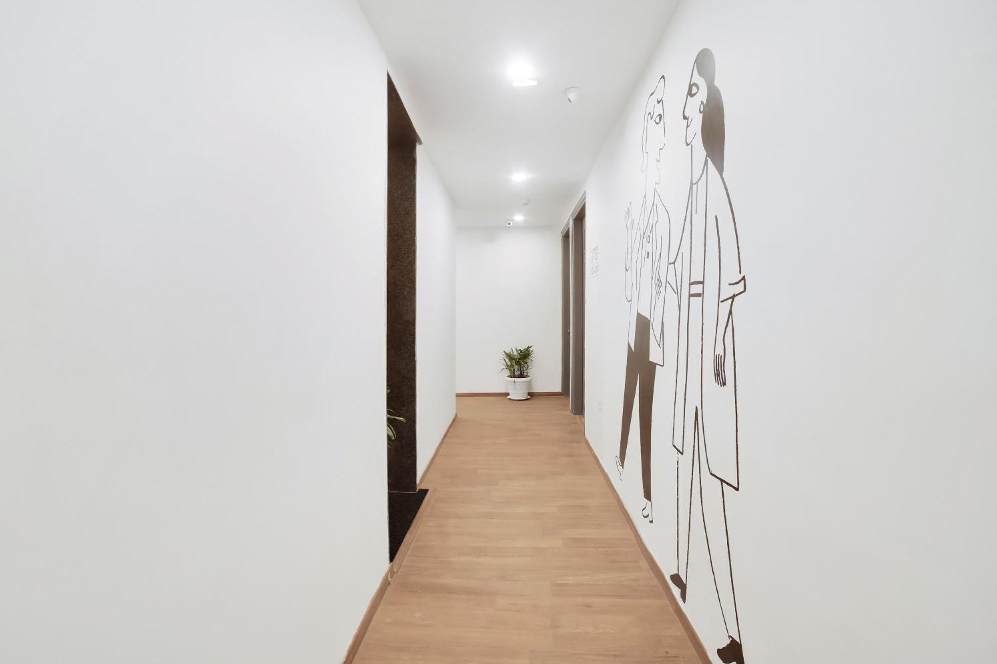 Super Townhouse 158 Near Netaji Subhash Marg Near Appu Ghar Hotel Gurgaon