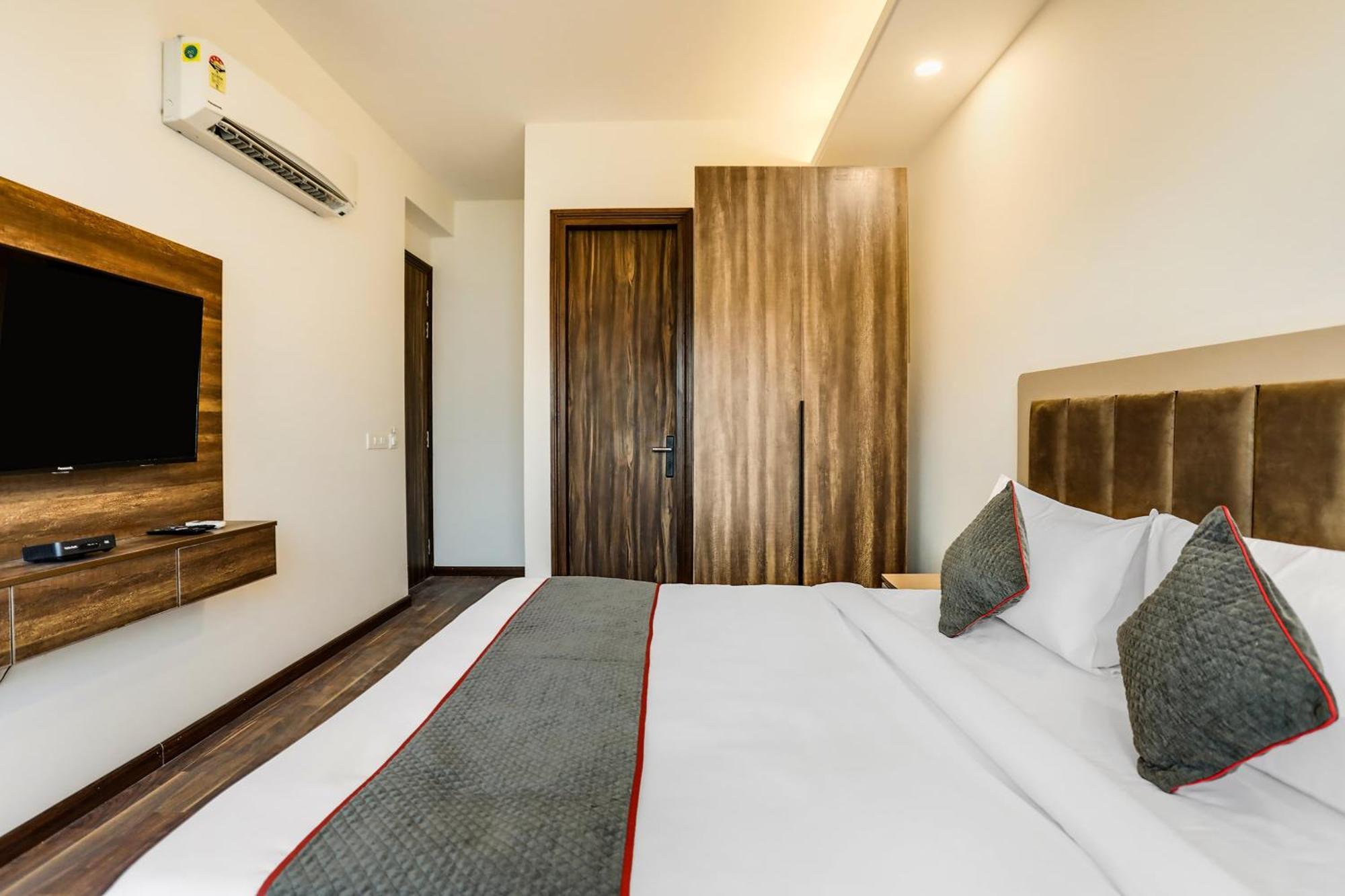 Super Townhouse Ma-32 Hotel 4*