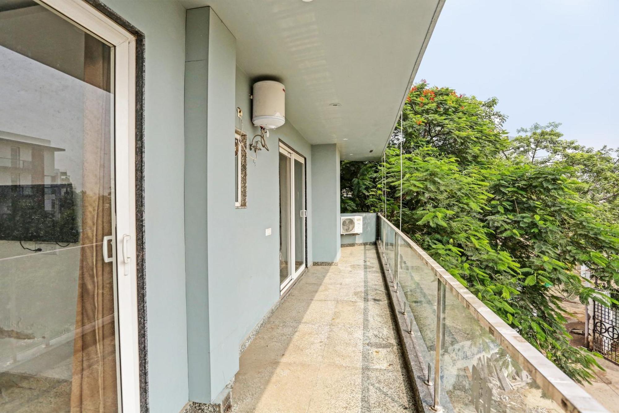 Hotel O Vikrant Residency Gurgaon