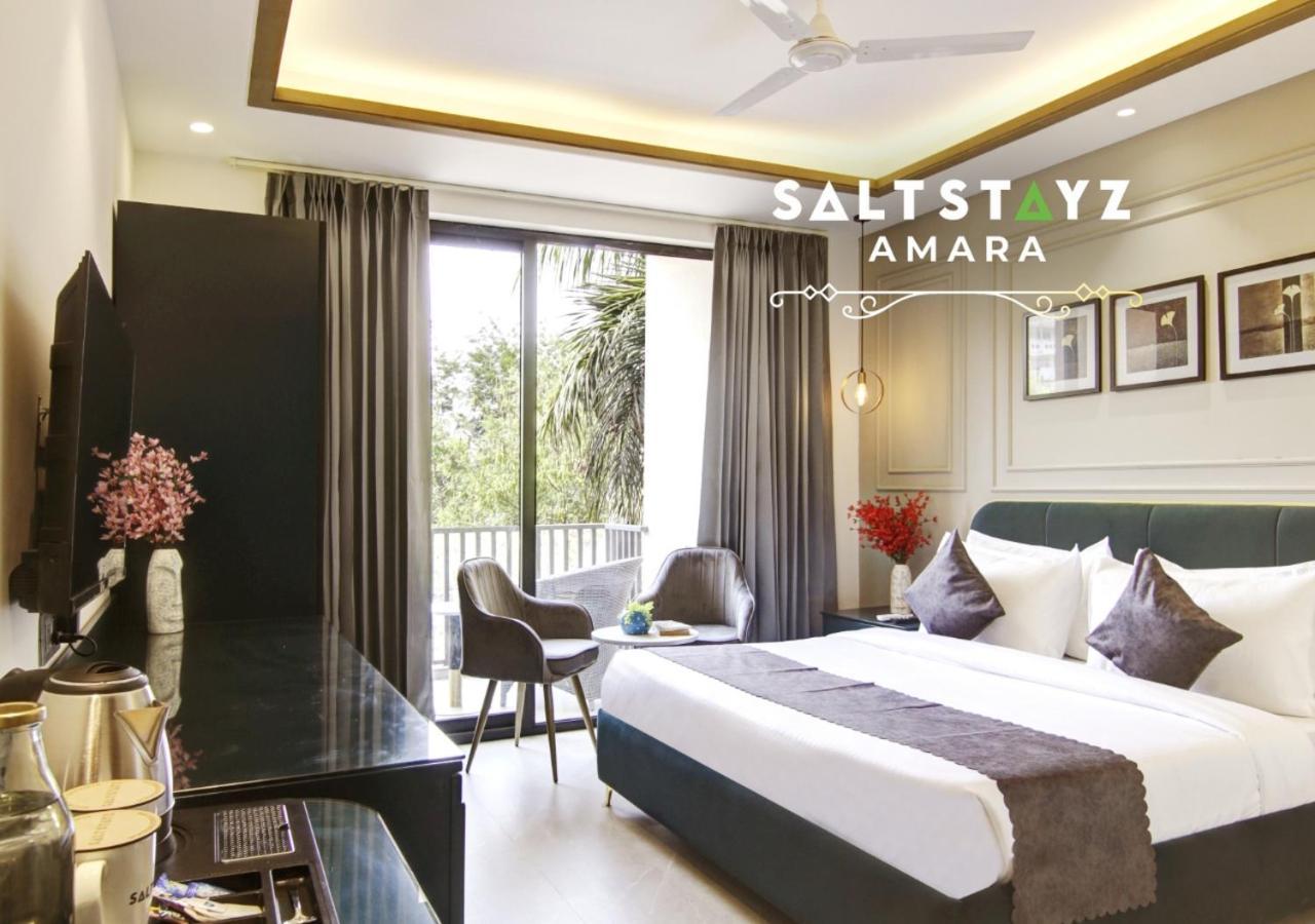 Saltstayz Premier - Galleria Market Road & Sector 27 Hotel