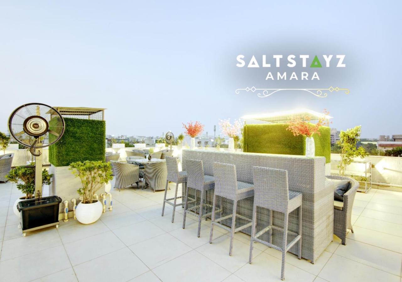 Saltstayz Premier - Galleria Market Road & Sector 27 Hotel 3*