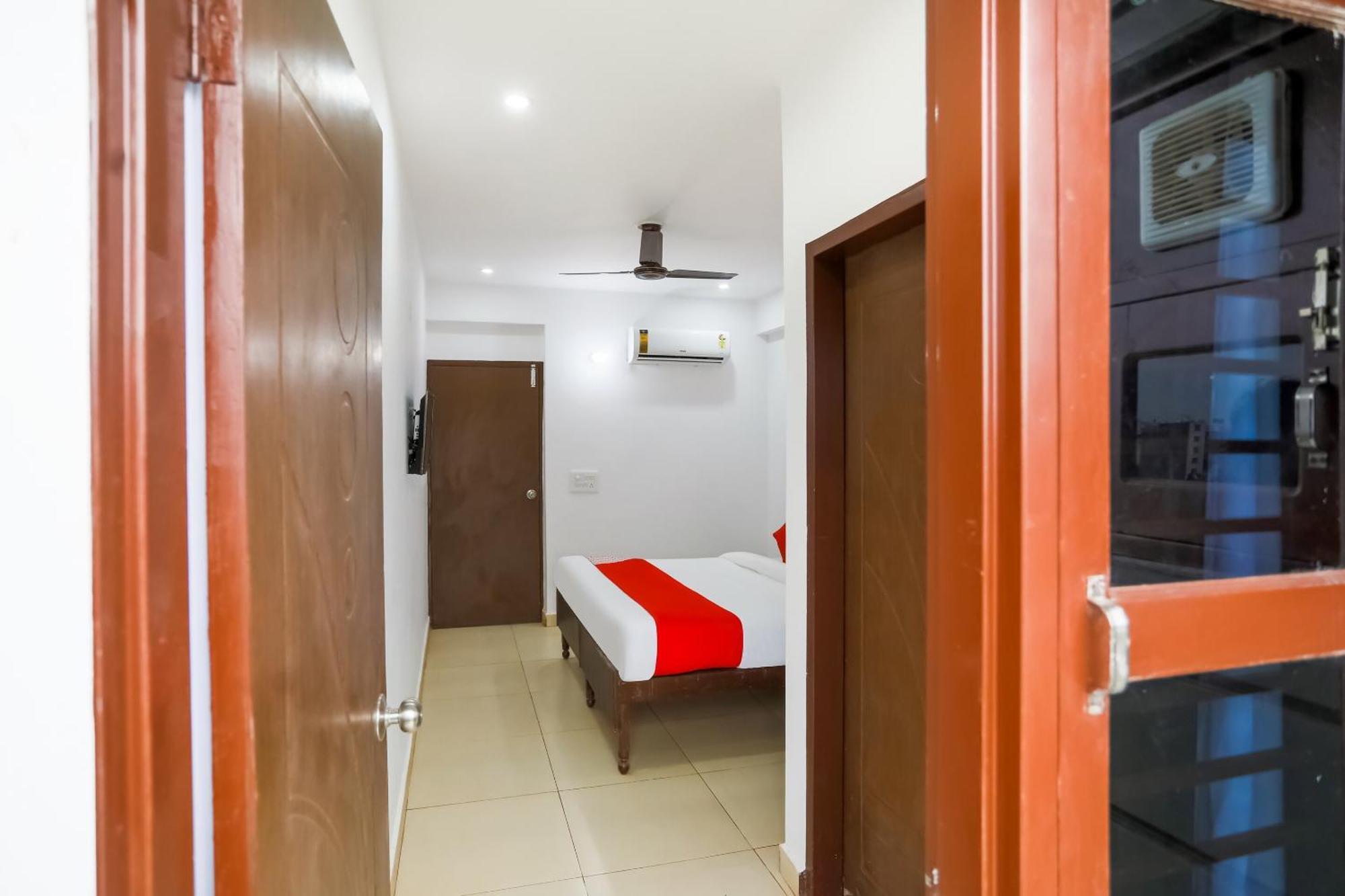 Hotel O Coco Tree 3*