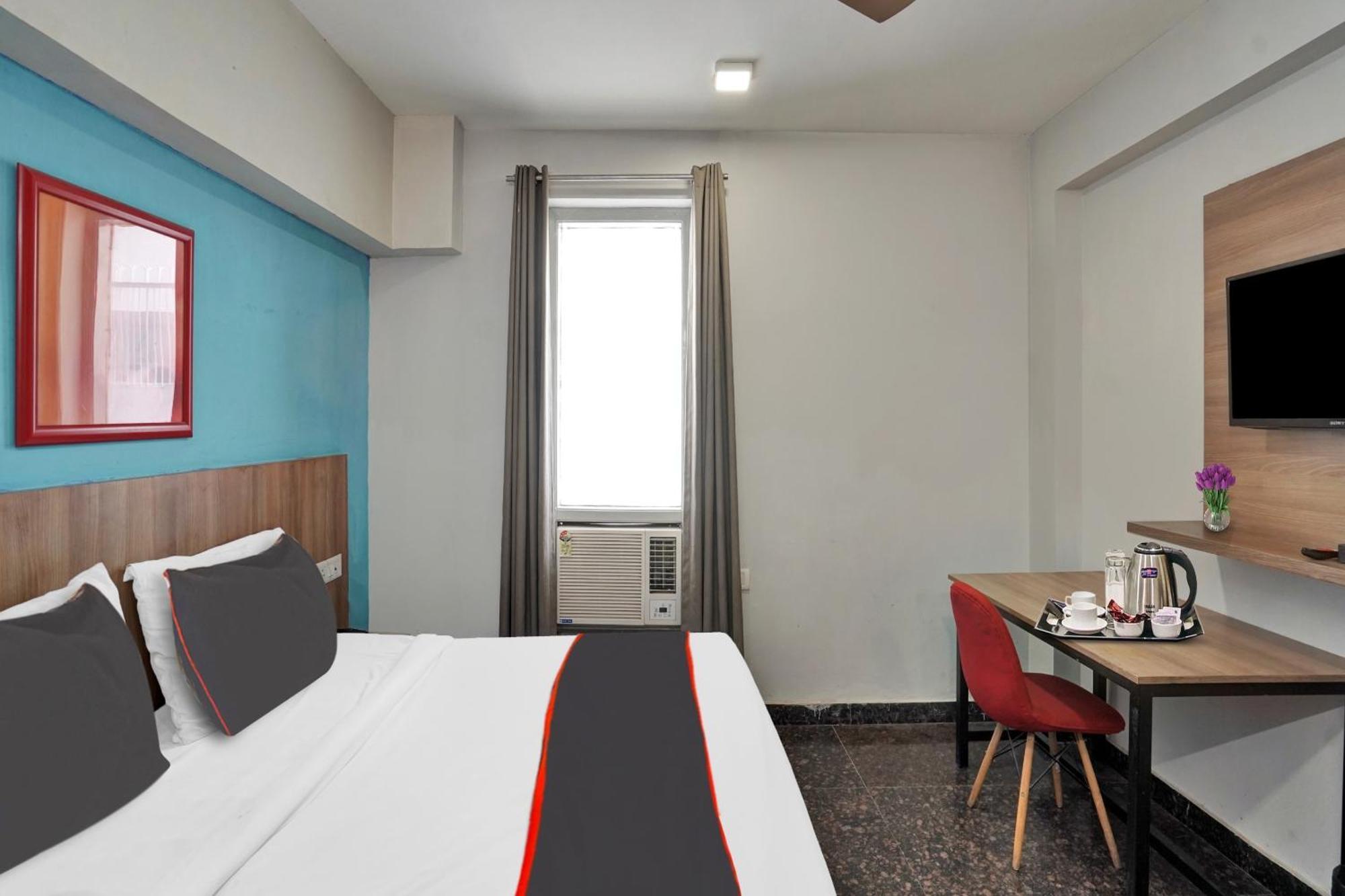 Hotel The Divine Residency Gurgaon