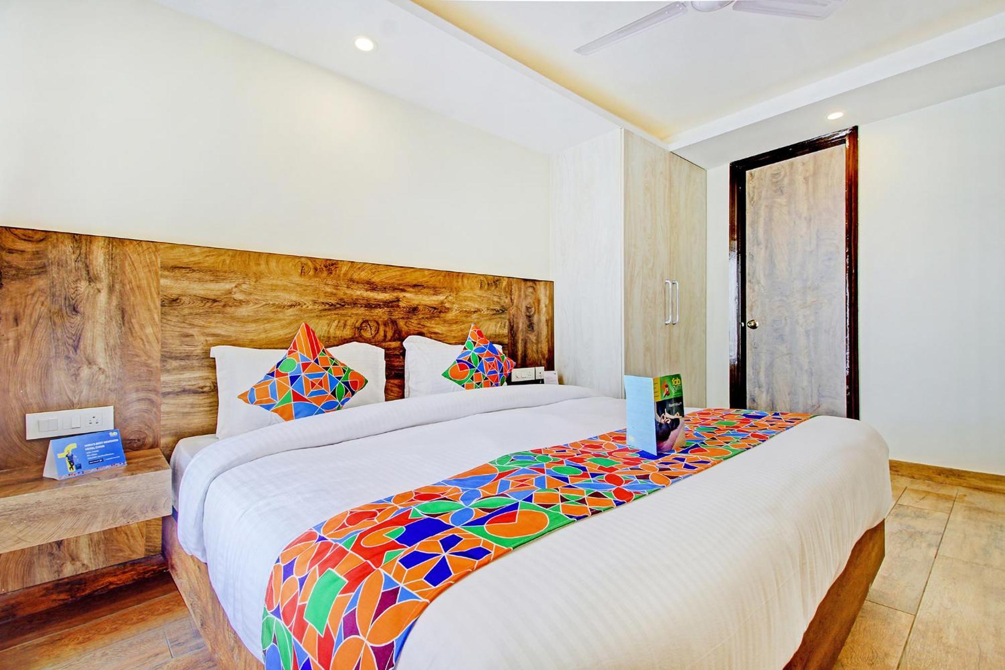 Fabhotel Soft Petals Gurgaon