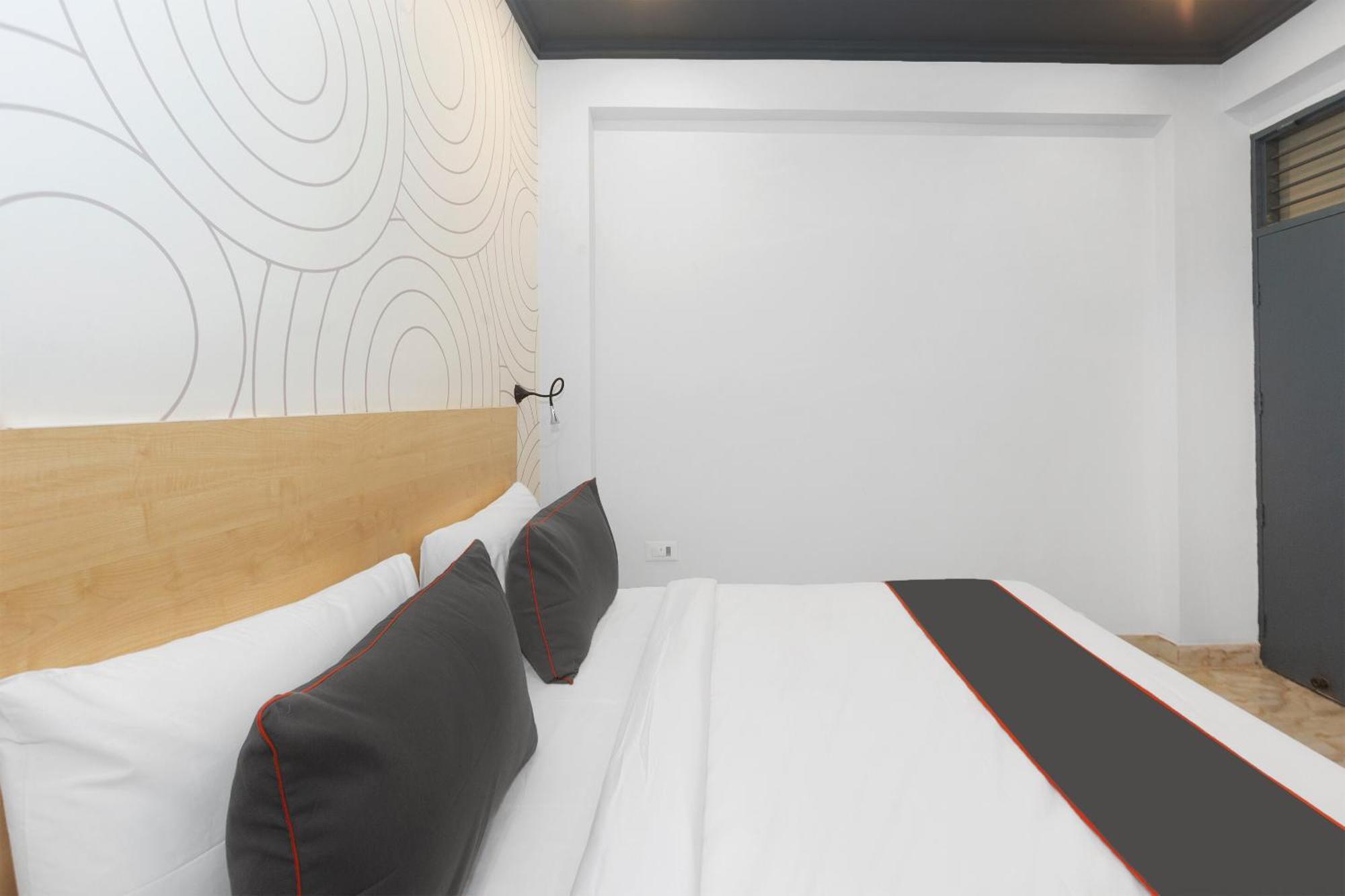 Royal Spark Hotel 3*