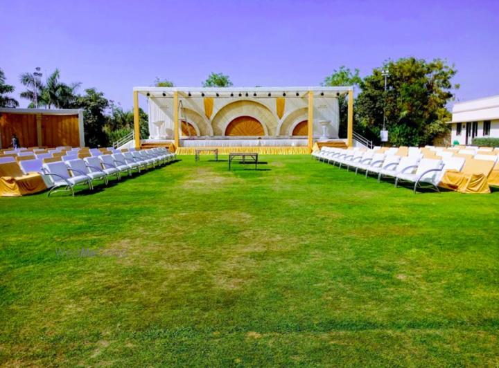 Hotel Maharaja Farms Gurgaon