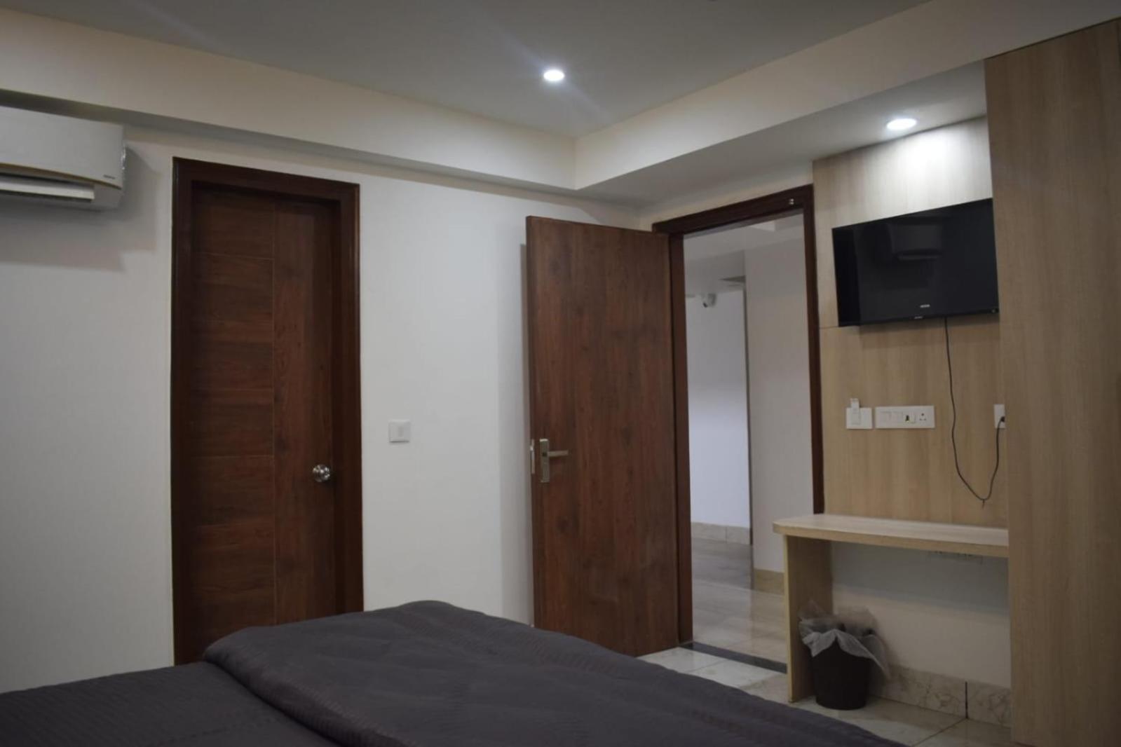 V2zoom Coliving Homestay