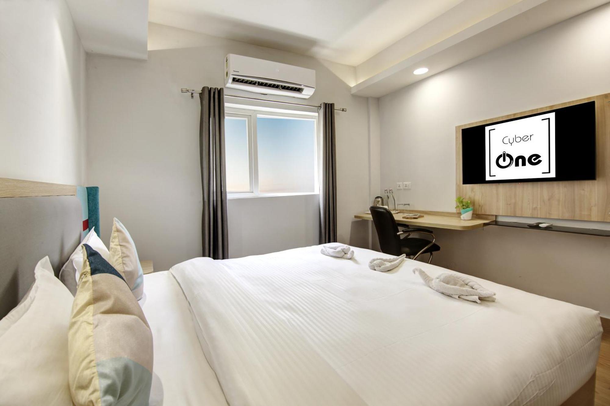 Flxho Cyber One - And Banquet Cyber City 3* Gurgaon