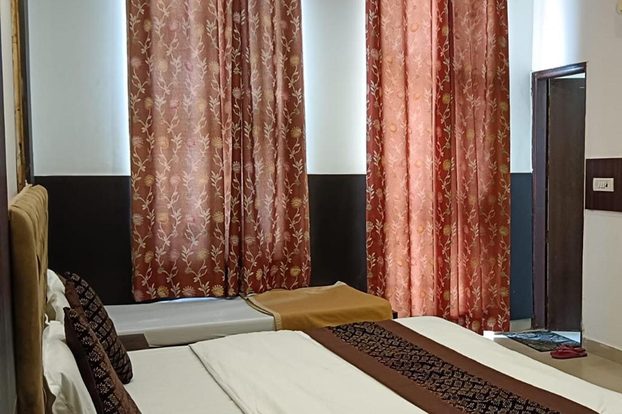 Shree Kanta Hotel