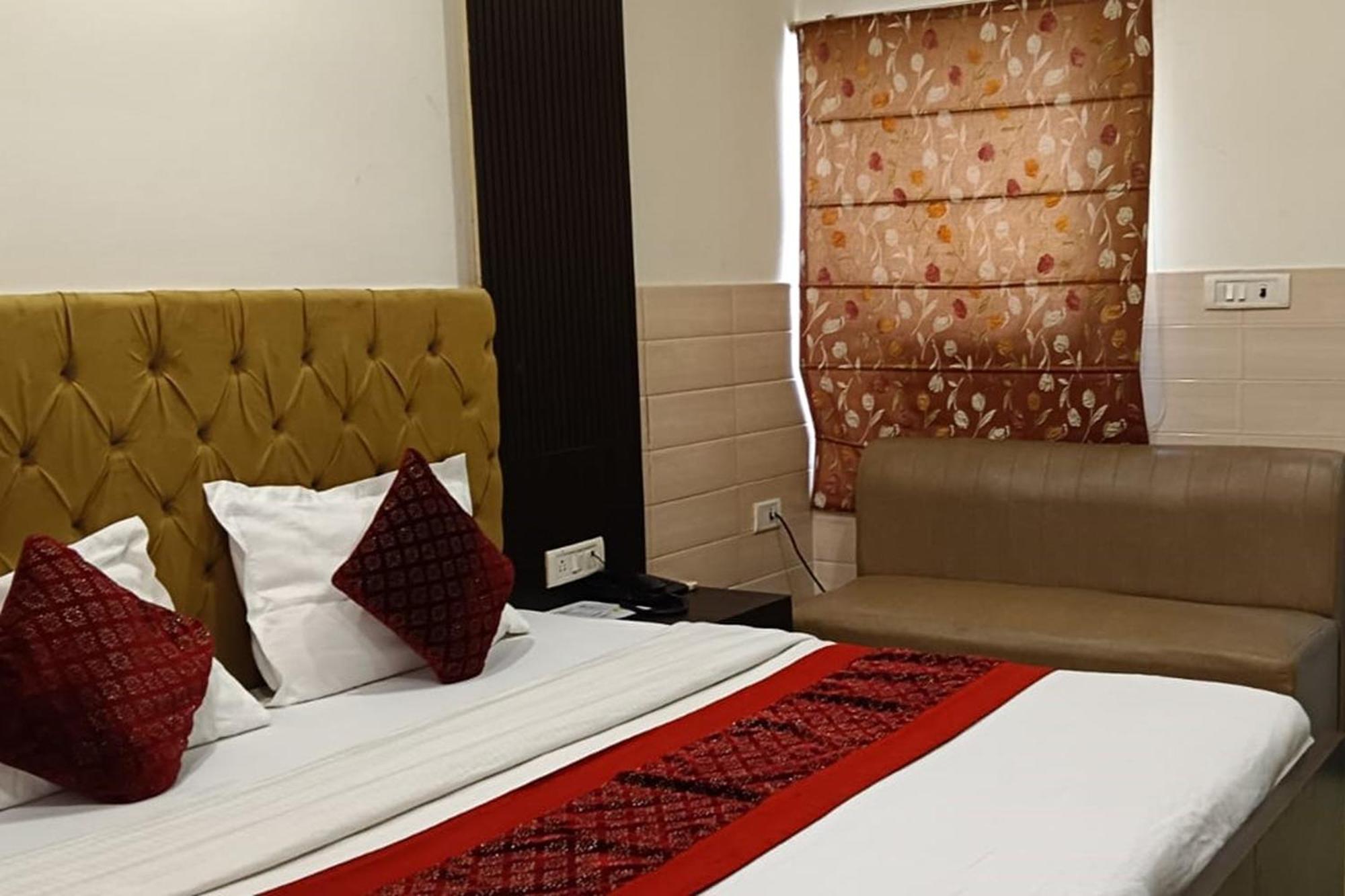 Shree Kanta Hotel