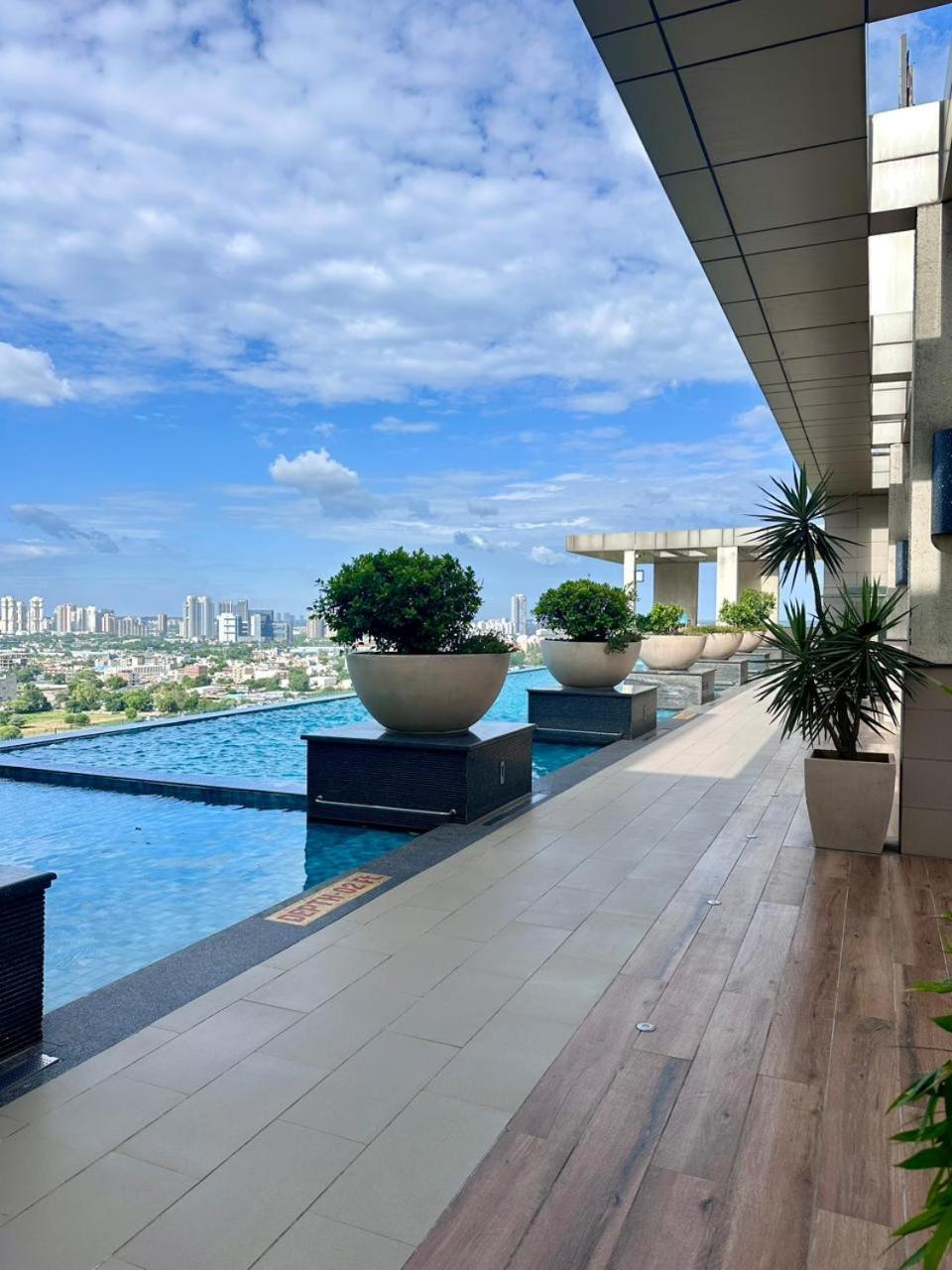 Apartment Luxury Key 4 Gurgaon