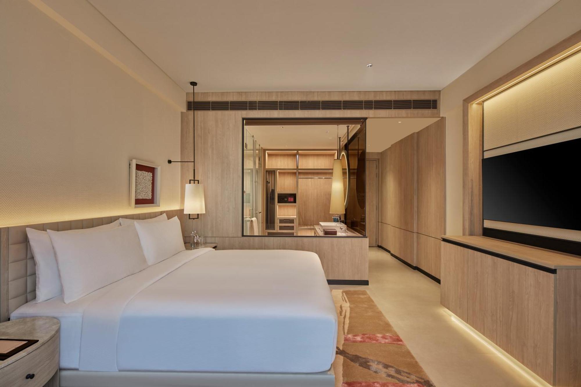 Hilton Gurugram Baani Centre Gurgaon