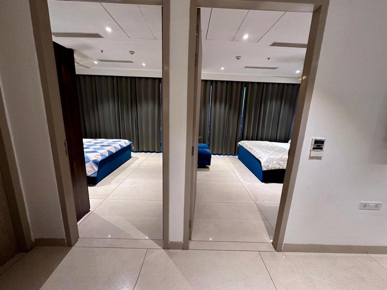Luxe 2 Bhk With Stunning Views Apartment *