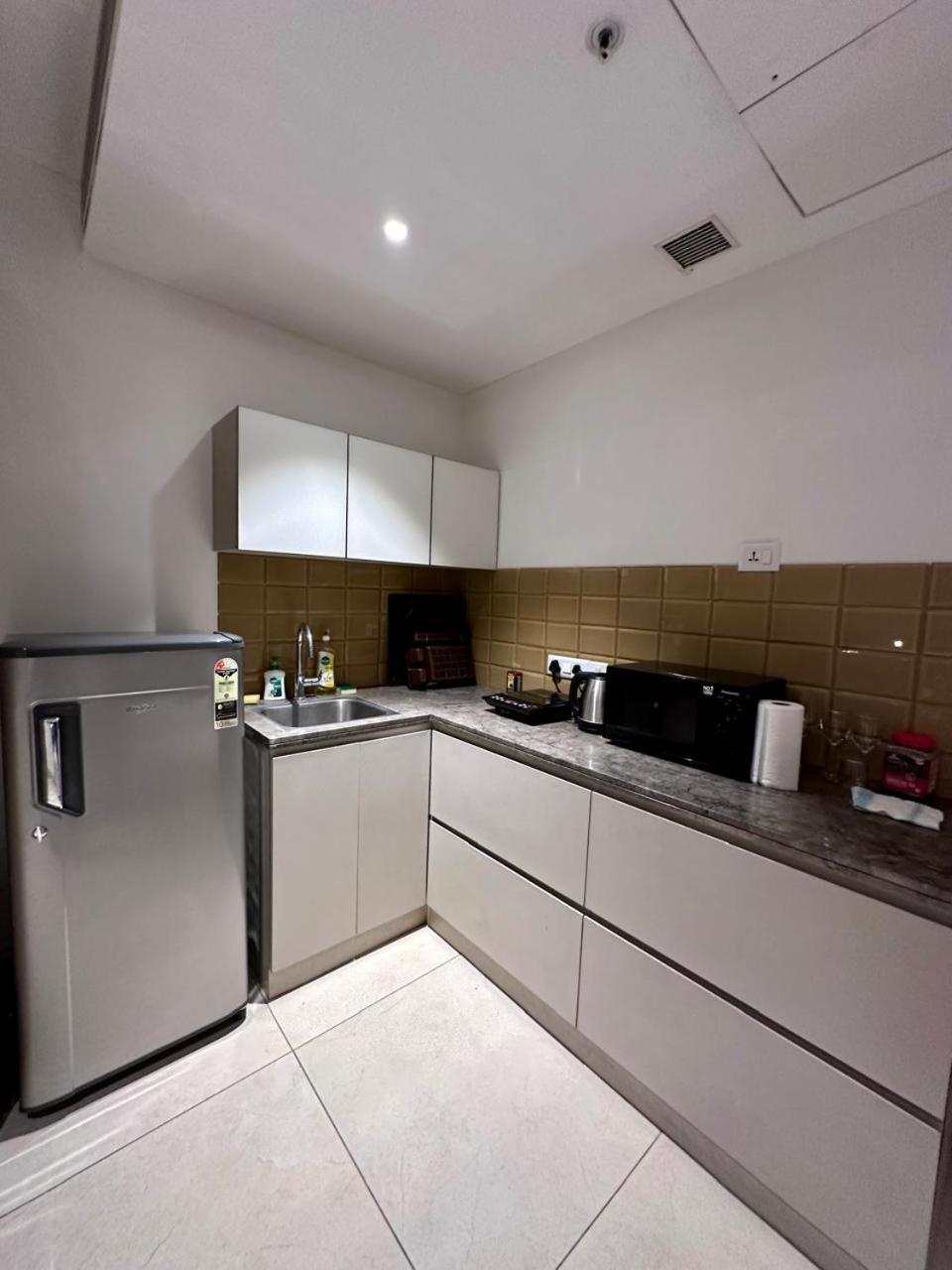 Luxe 2 Bhk With Stunning Views