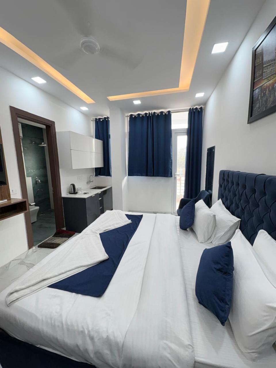 Pacific Eco Hotel