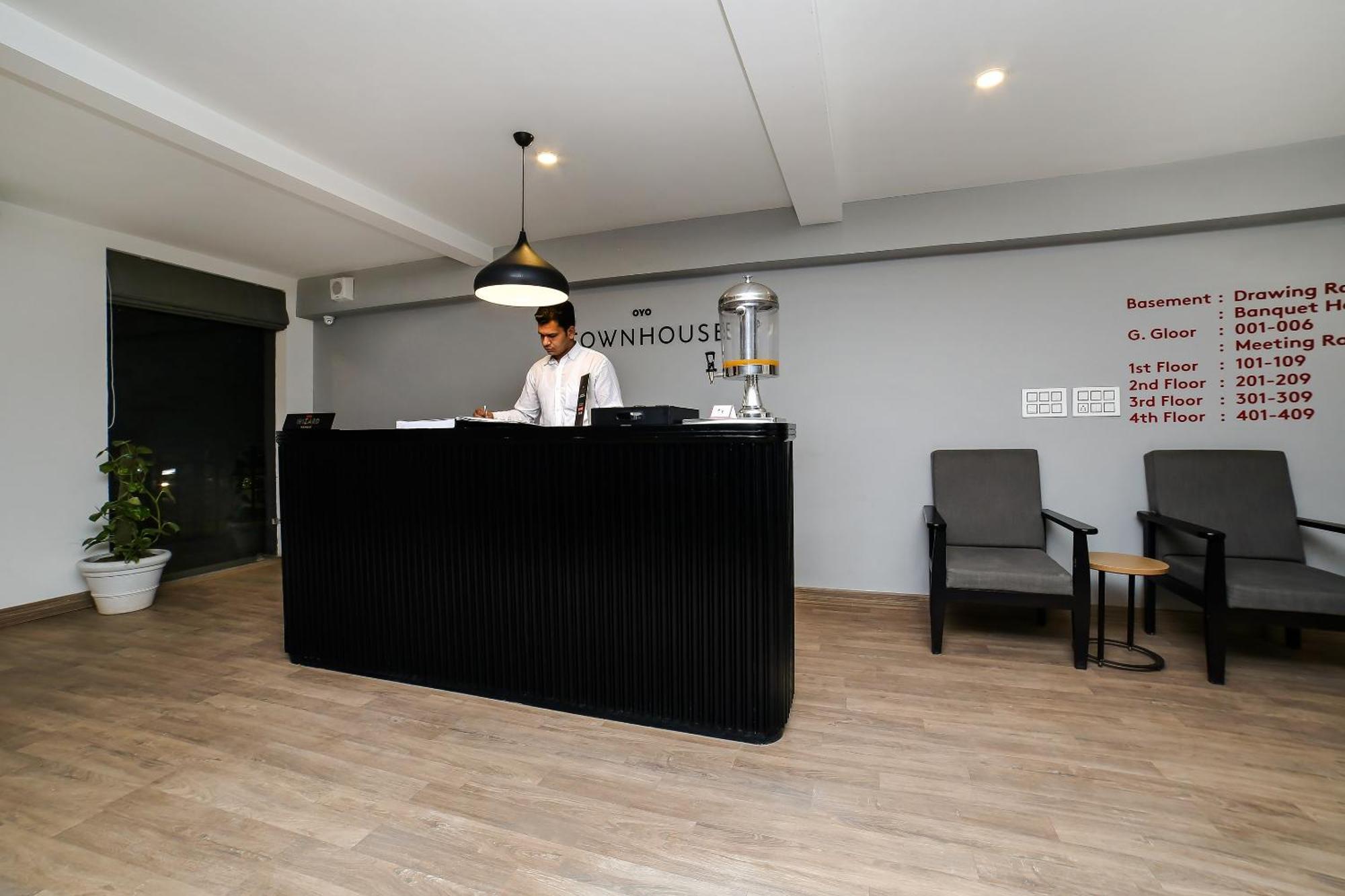 Hotel Townhouse Sohna Road 2 4*