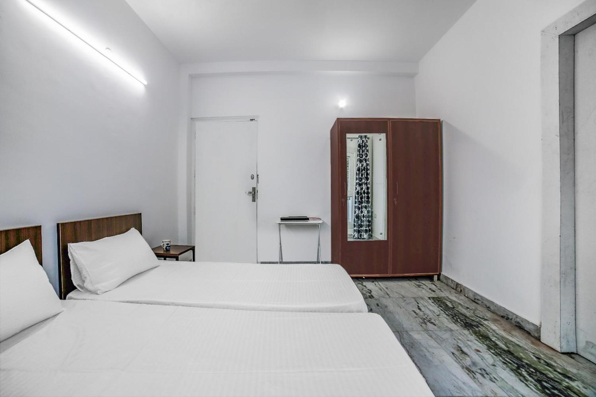 Collection O Shejal Residency Hotel Gurgaon