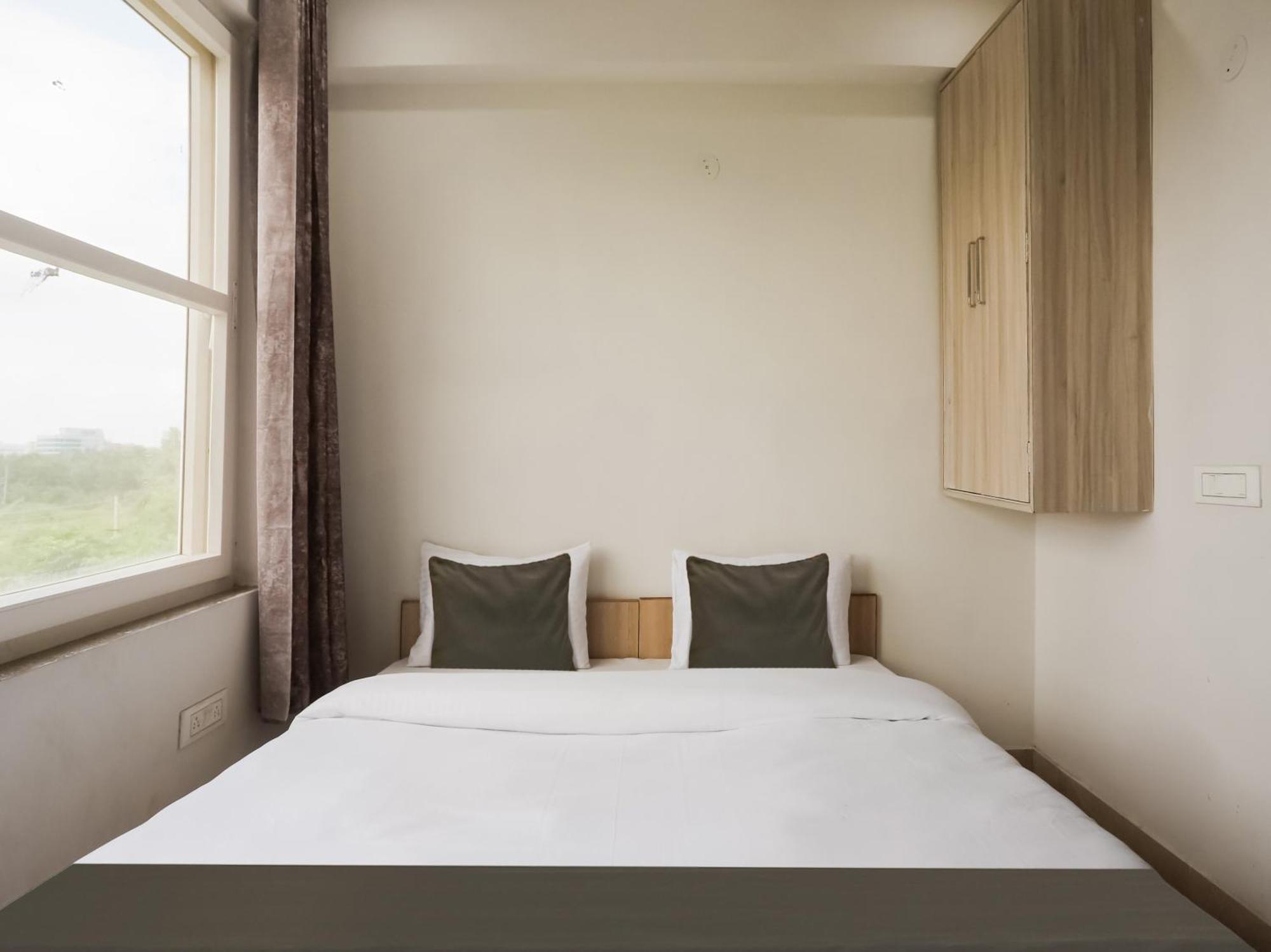 Hotel Collection O The My