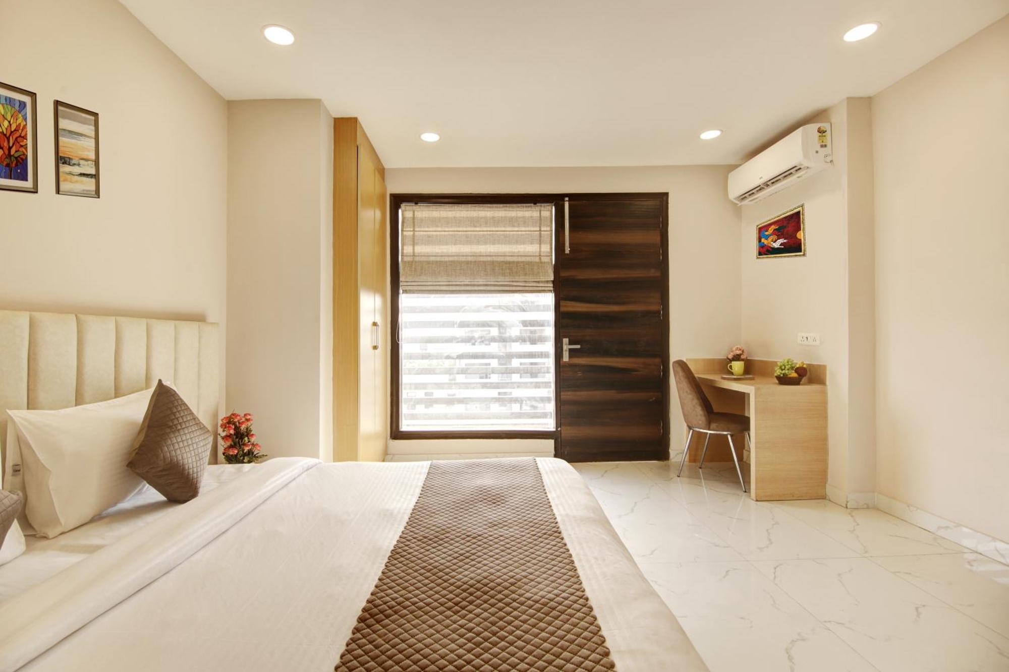 Limewood - Fortis Hospital Hotel Gurgaon