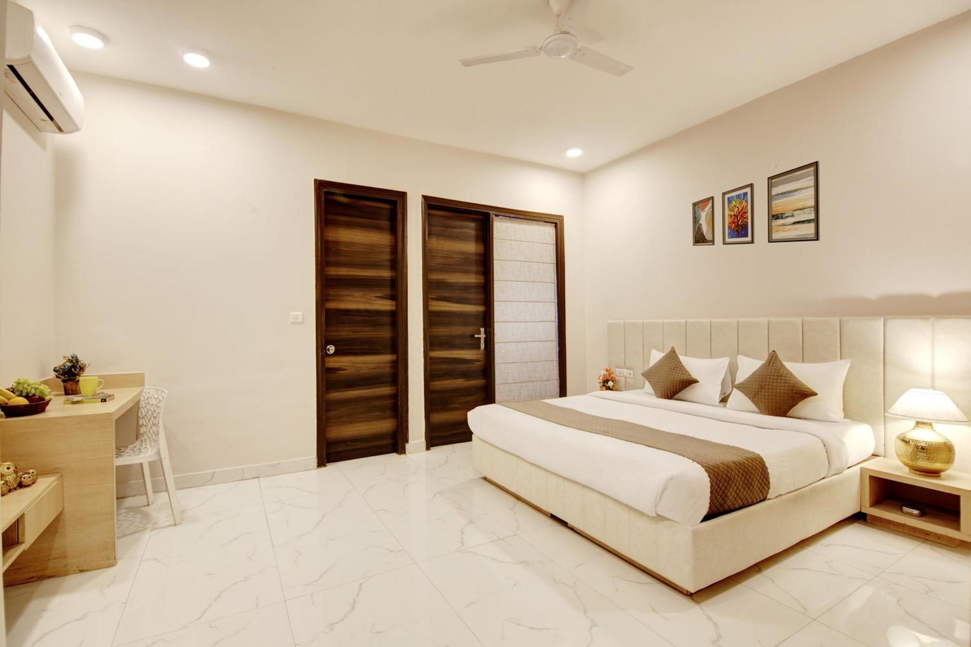 Limewood - Fortis Hospital 3* Gurgaon