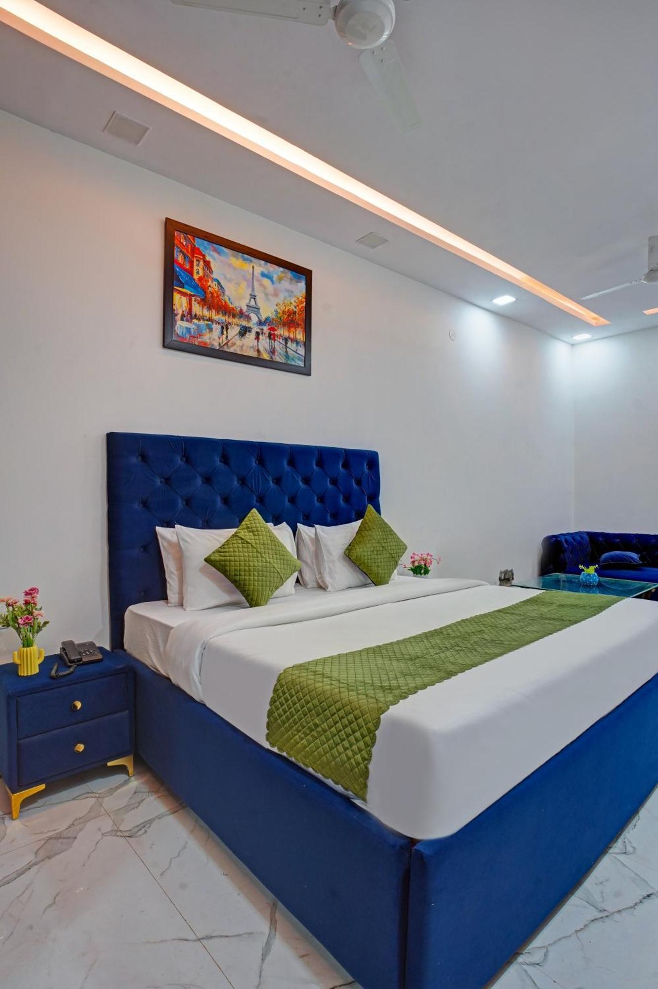 Limewood - Sector 29 Hotel 3*