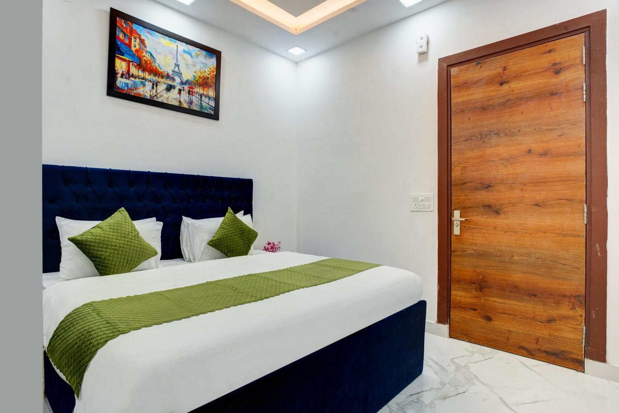 Limewood - Sector 29 Hotel 3*
