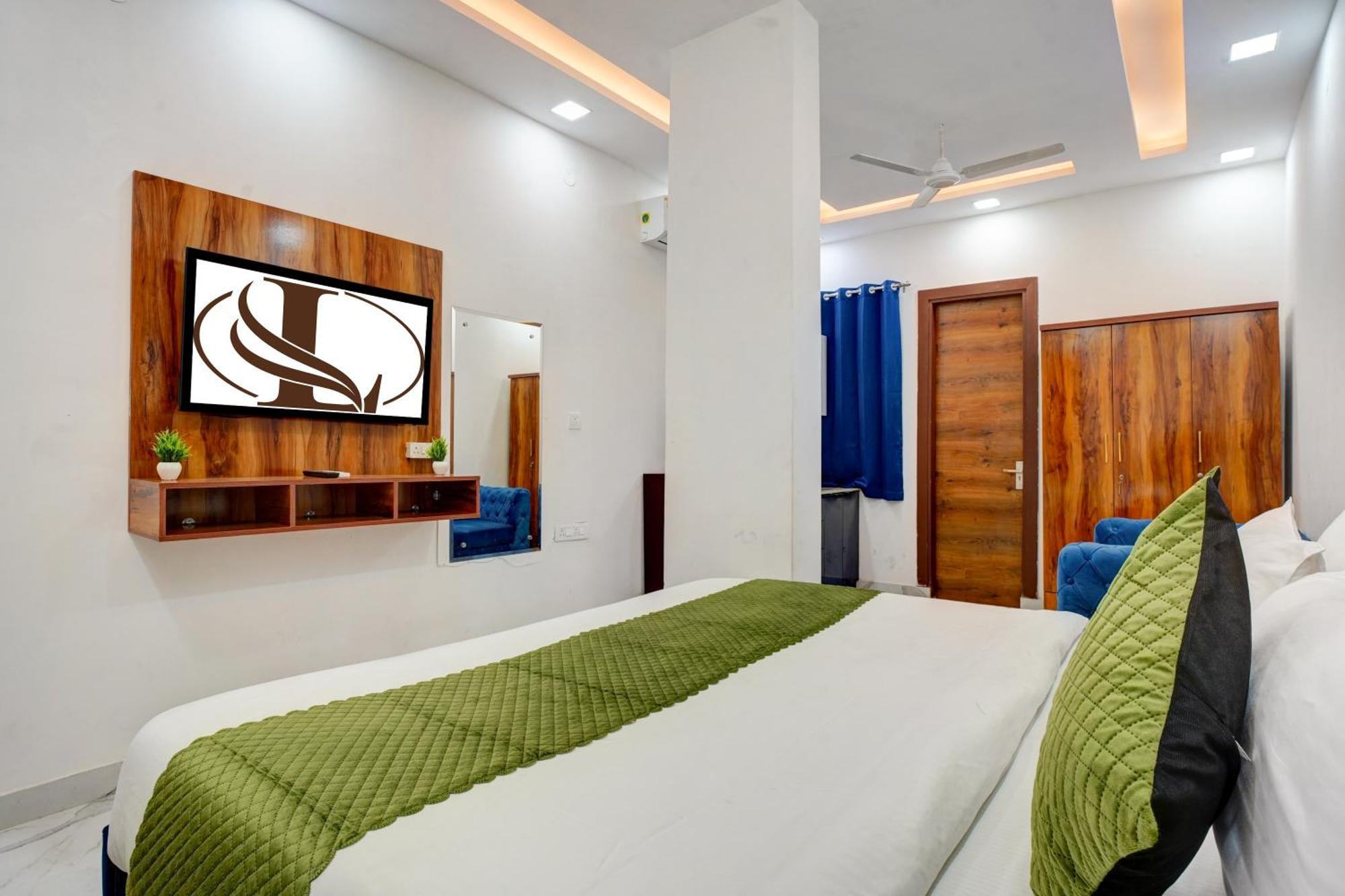 Limewood - Sector 29 Hotel 3*
