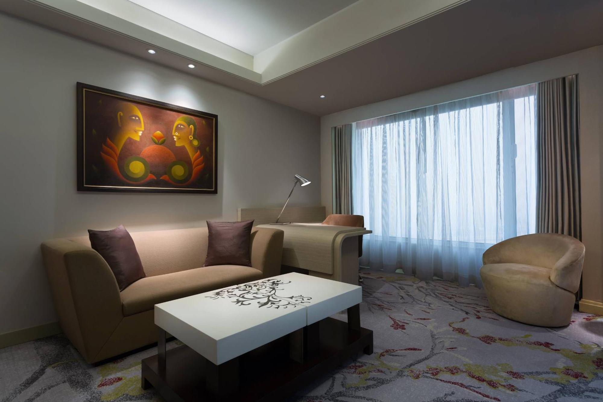 Le Meridien Gurgaon, Delhi Ncr Hotel Gurgaon